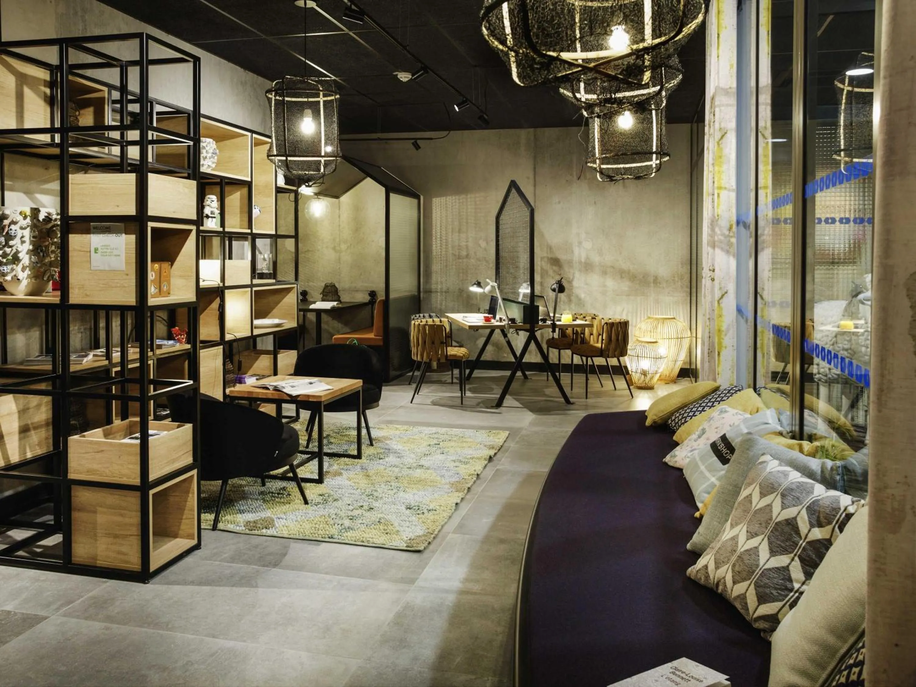 Restaurant/places to eat in ibis Styles Amiens Centre