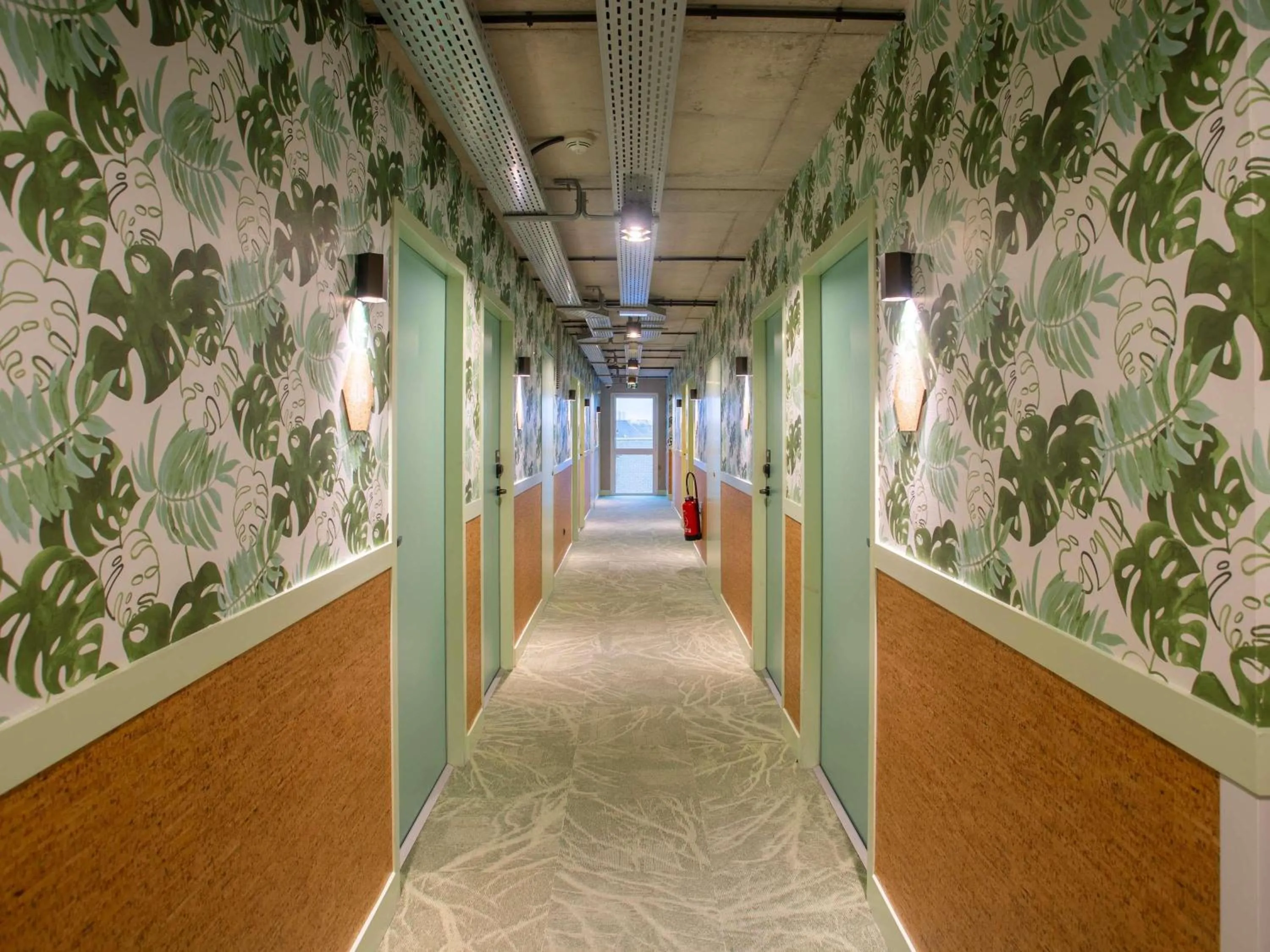 Bedroom in ibis Styles Amiens Centre