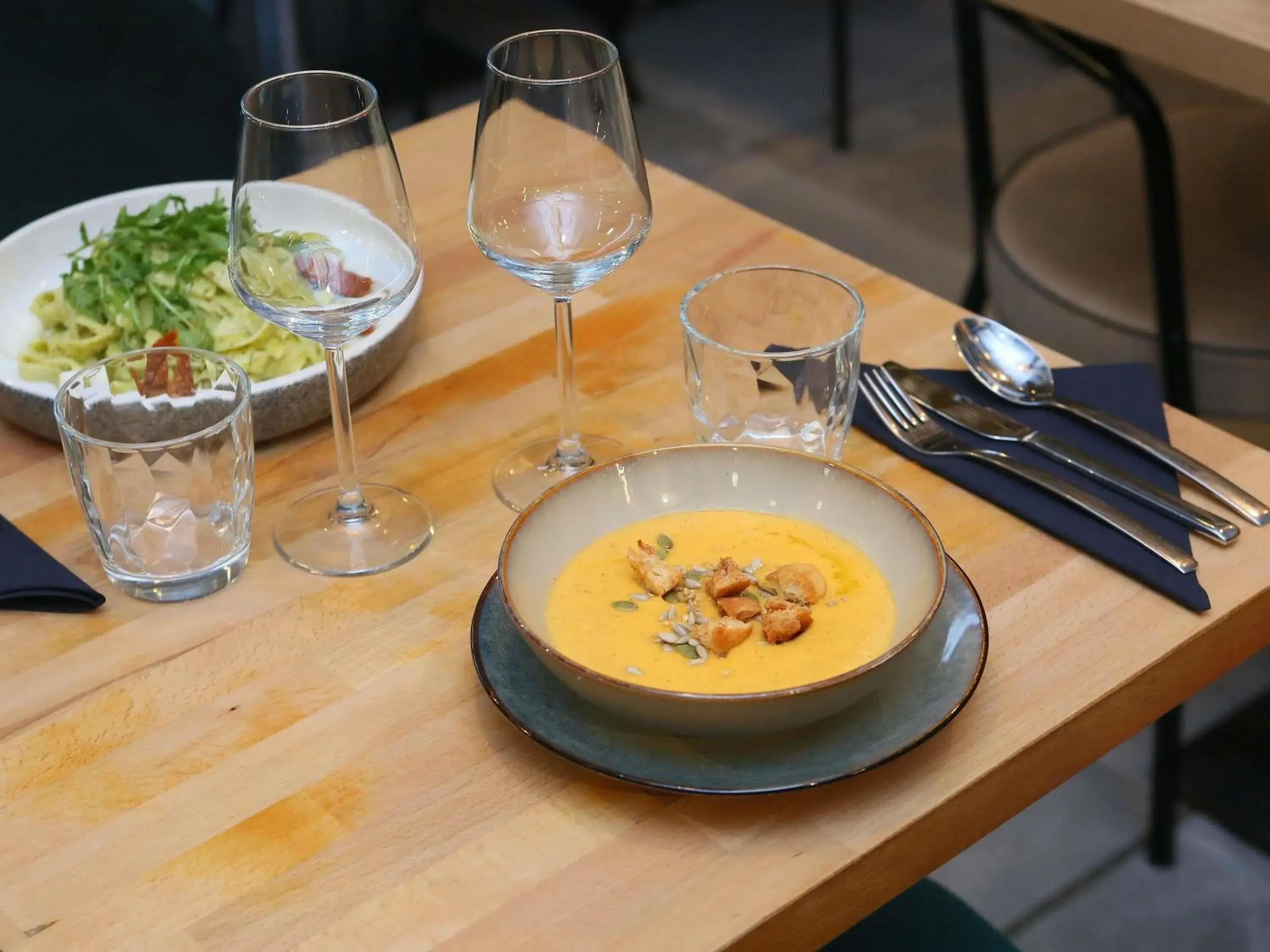 Restaurant/places to eat in ibis Styles Amiens Centre Restaurant/places to eat in ibis Styles Amiens Centre