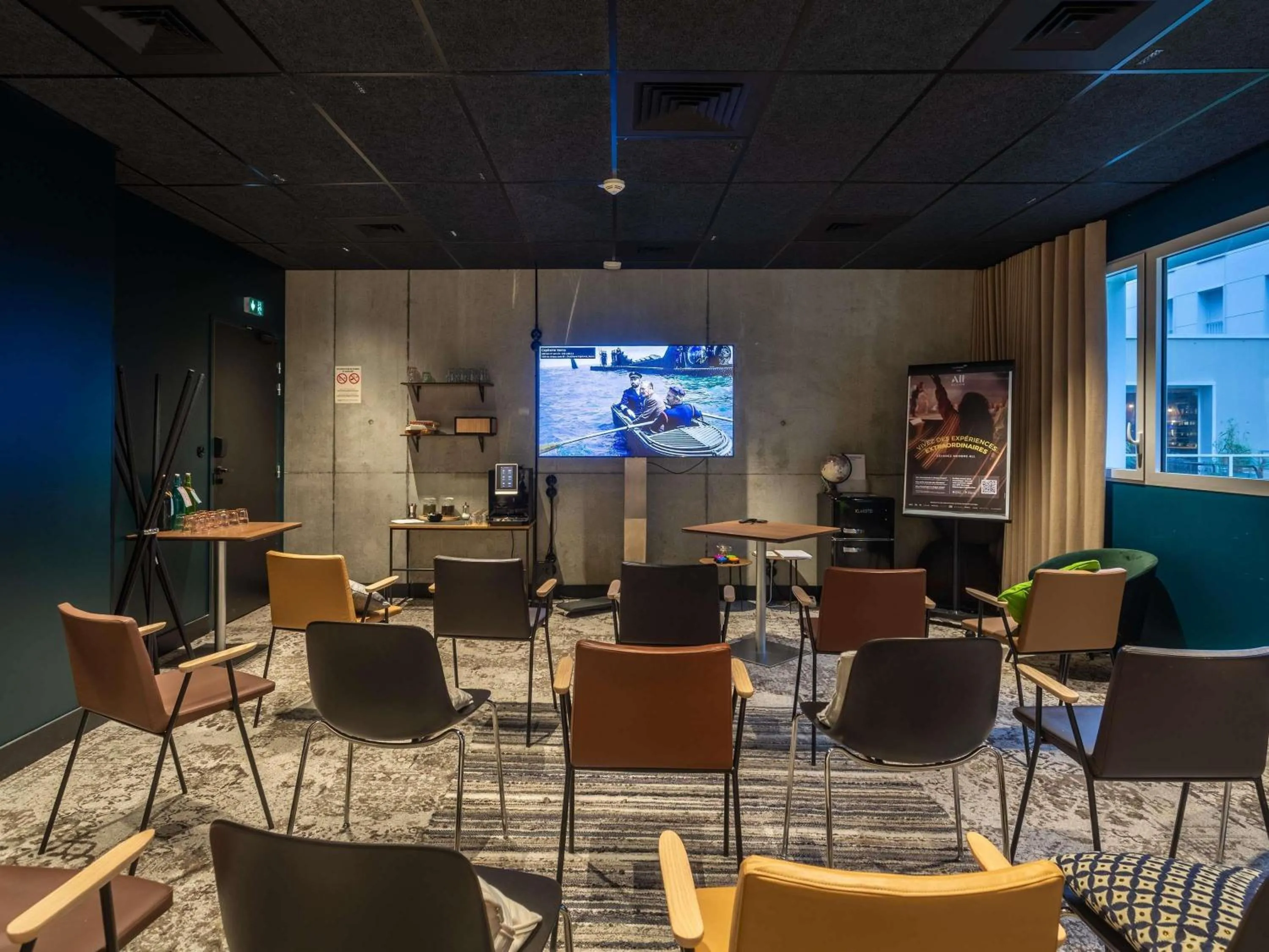 Meeting/conference room in ibis Styles Amiens Centre