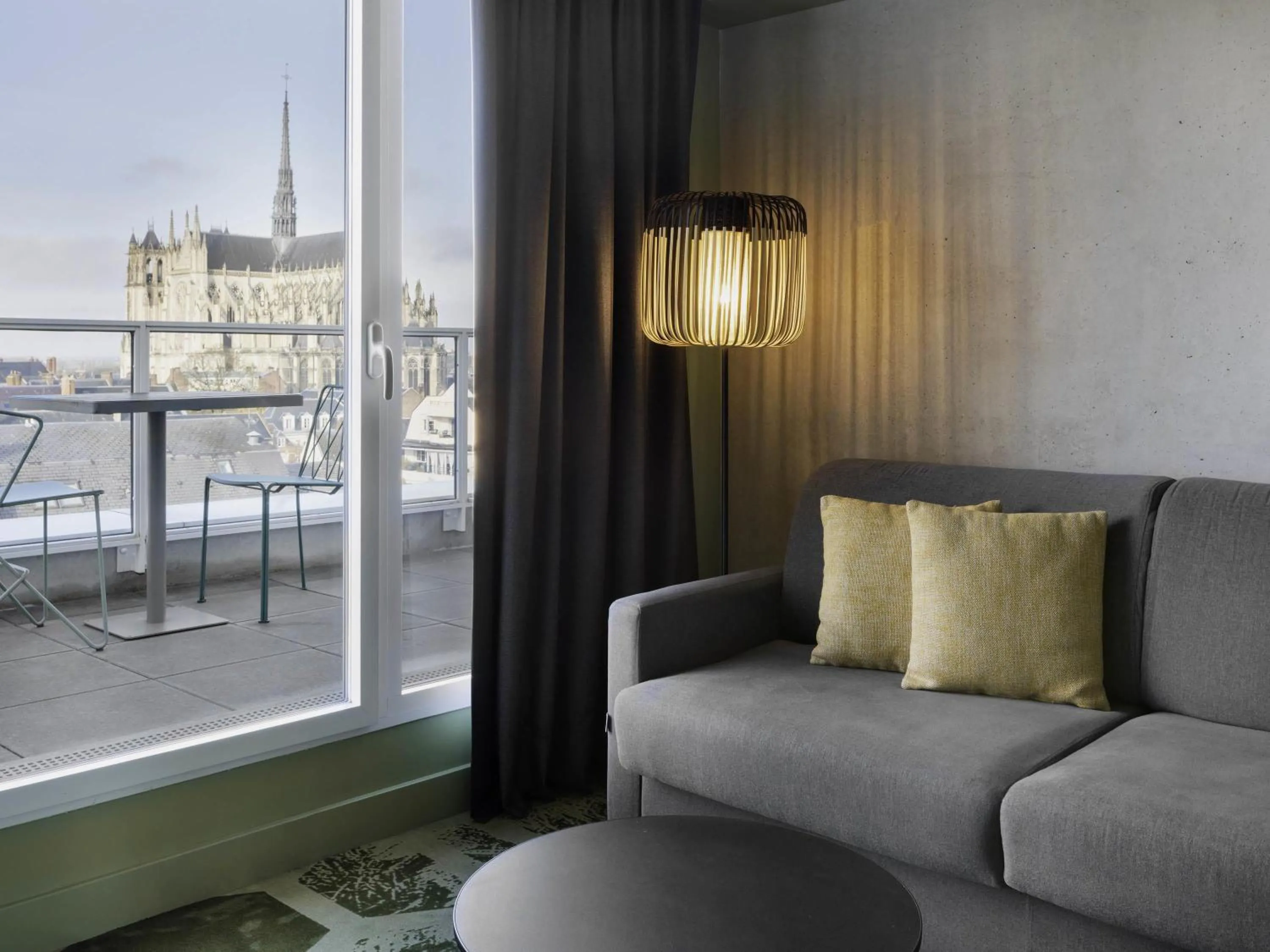 Bedroom in ibis Styles Amiens Centre