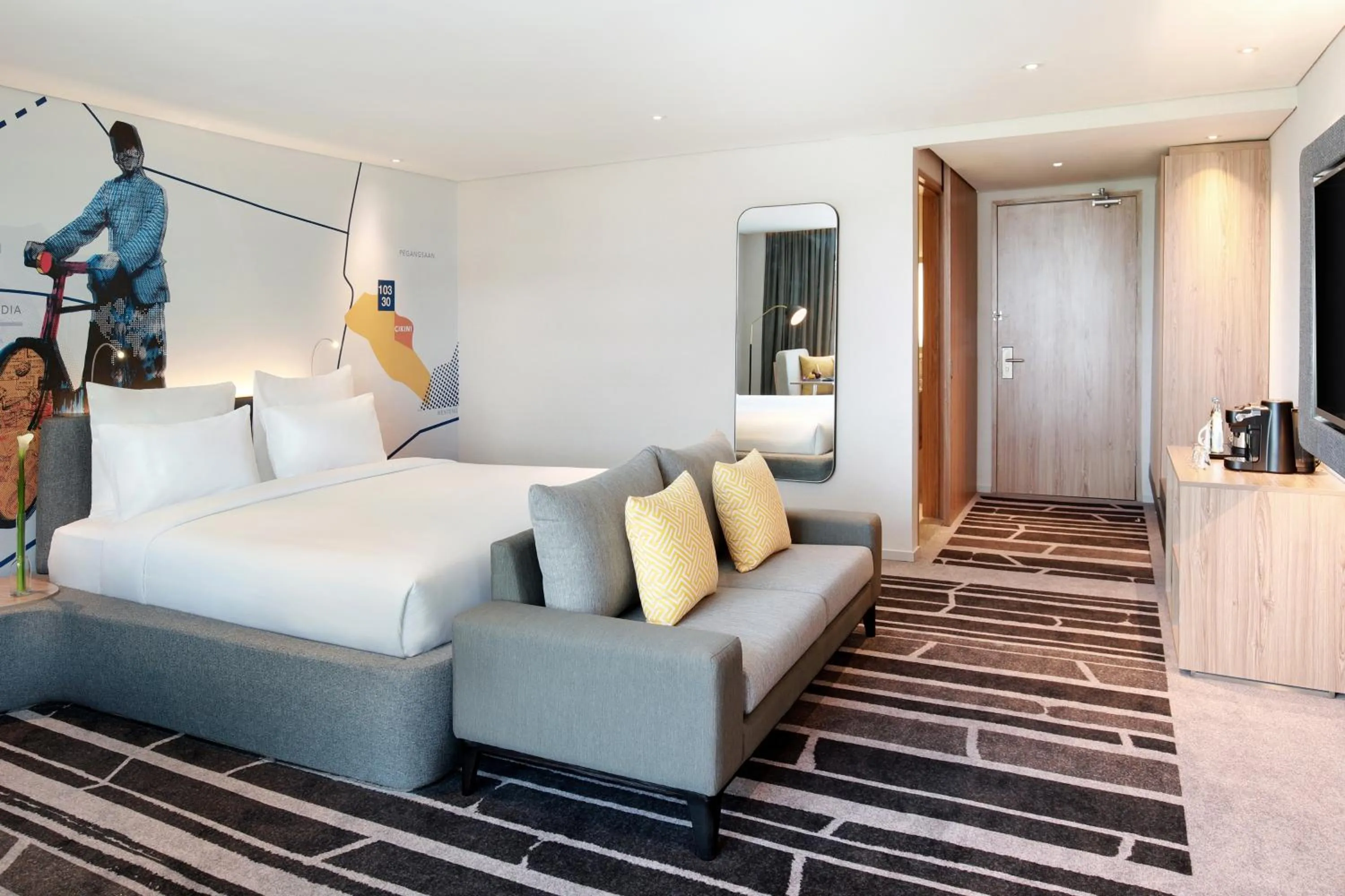 Bedroom, Bed in Novotel Jakarta Cikini