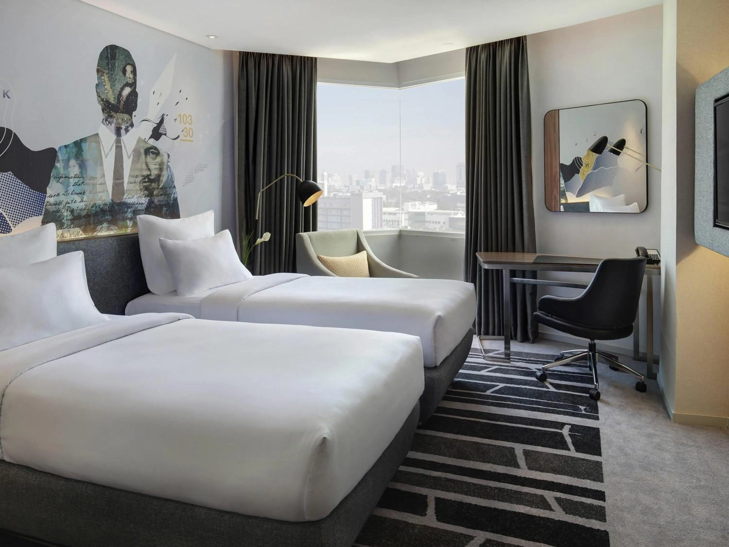 Bedroom, Bed in Novotel Jakarta Cikini