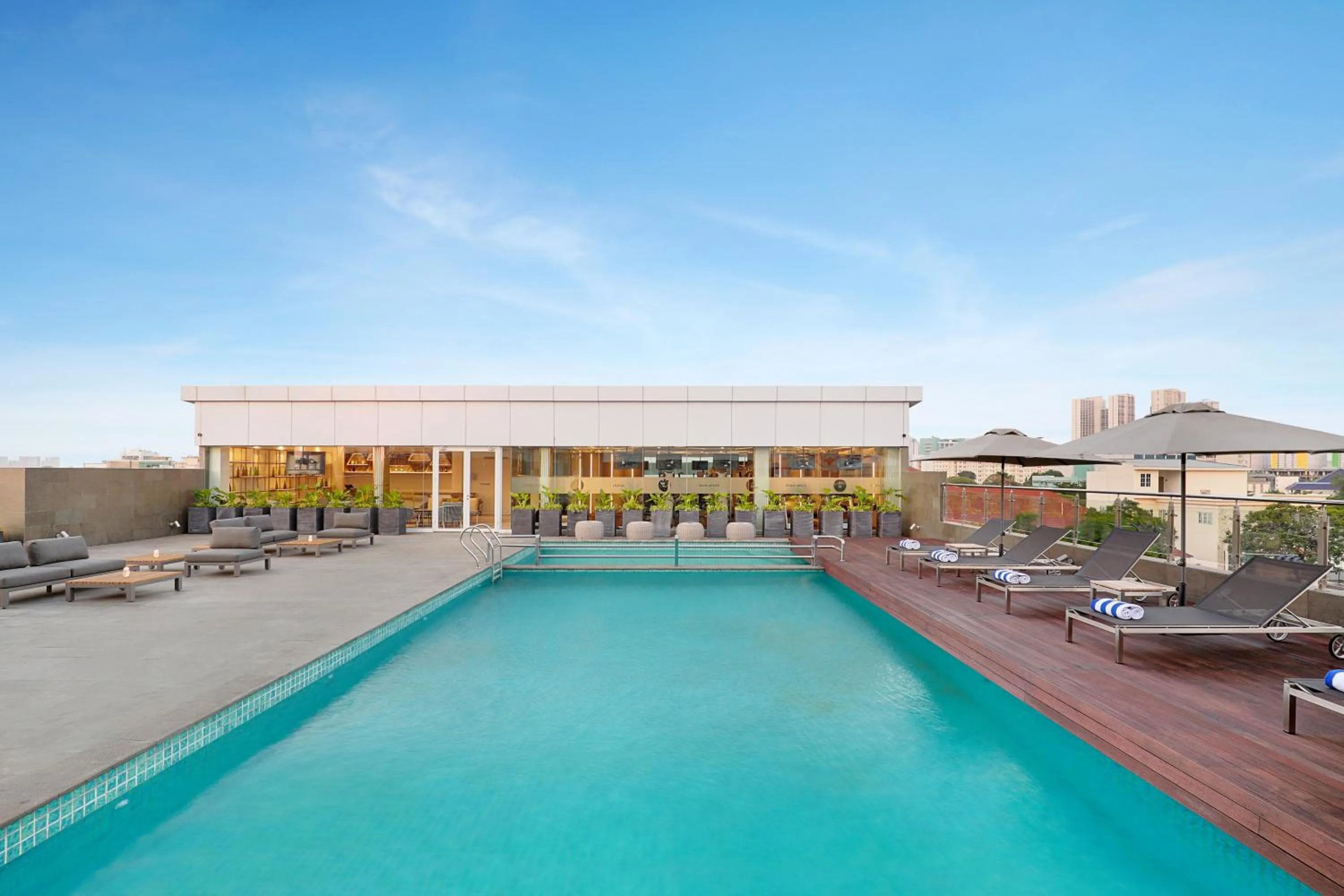 Swimming pool in Novotel Jakarta Cikini