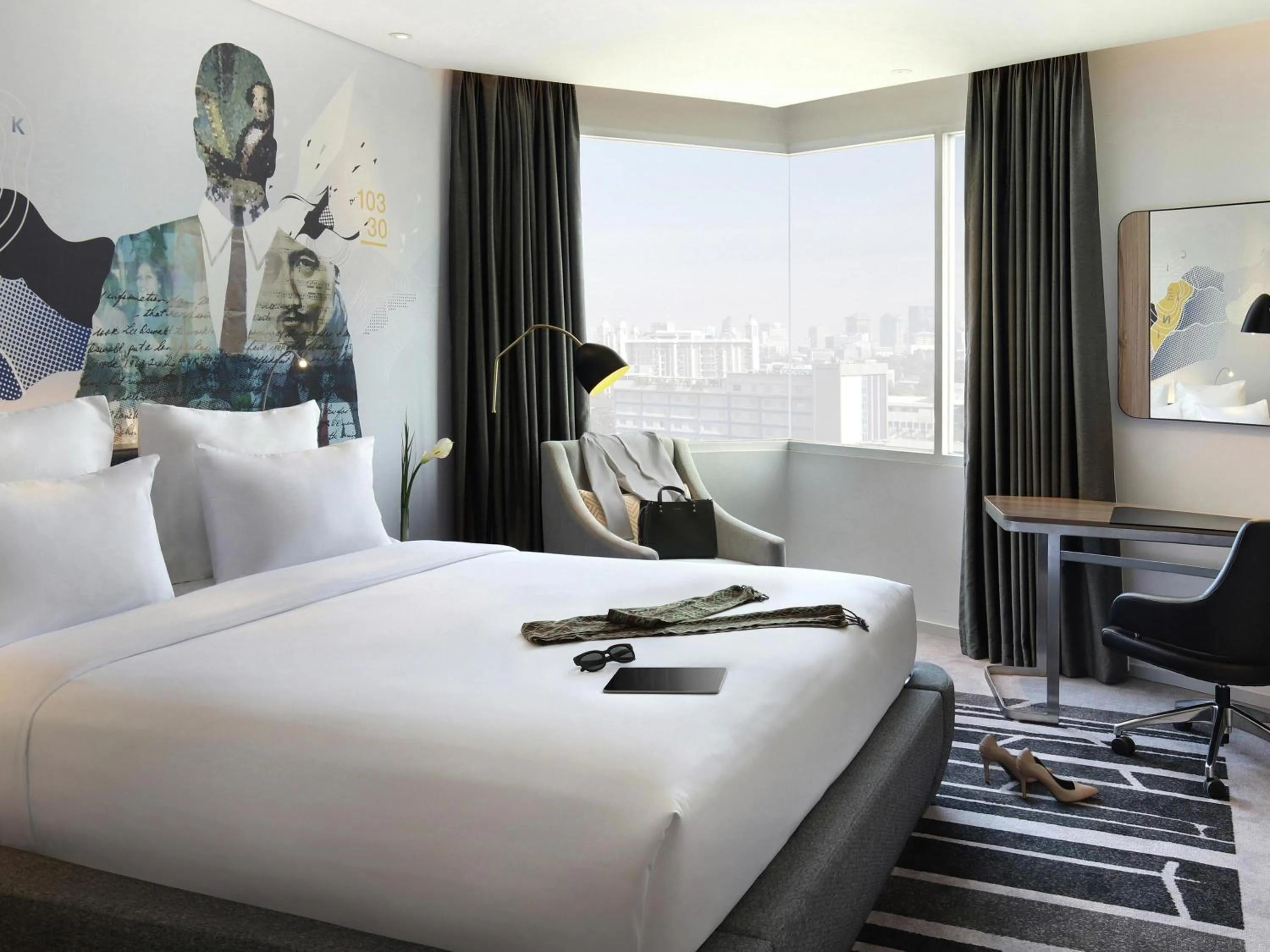 Bedroom, Bed in Novotel Jakarta Cikini