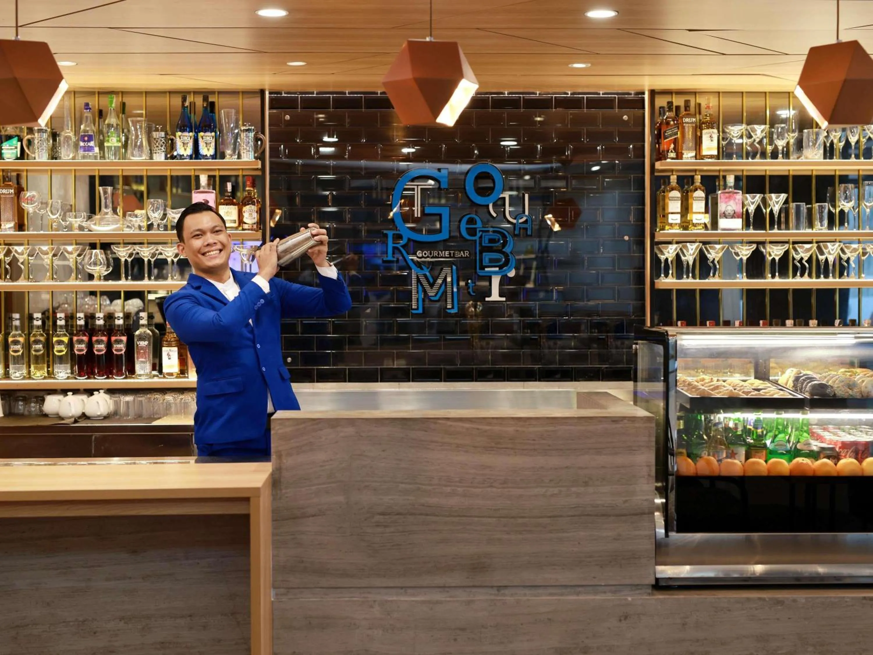 Lounge or bar in Novotel Jakarta Cikini