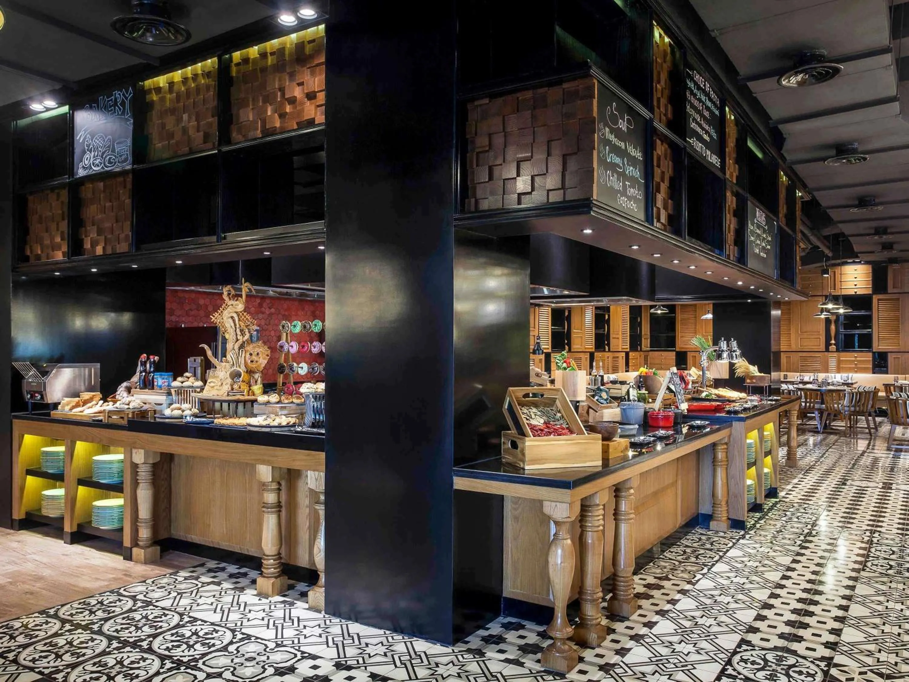 Restaurant/places to eat in Pullman Ciawi Vimala Hills Resort