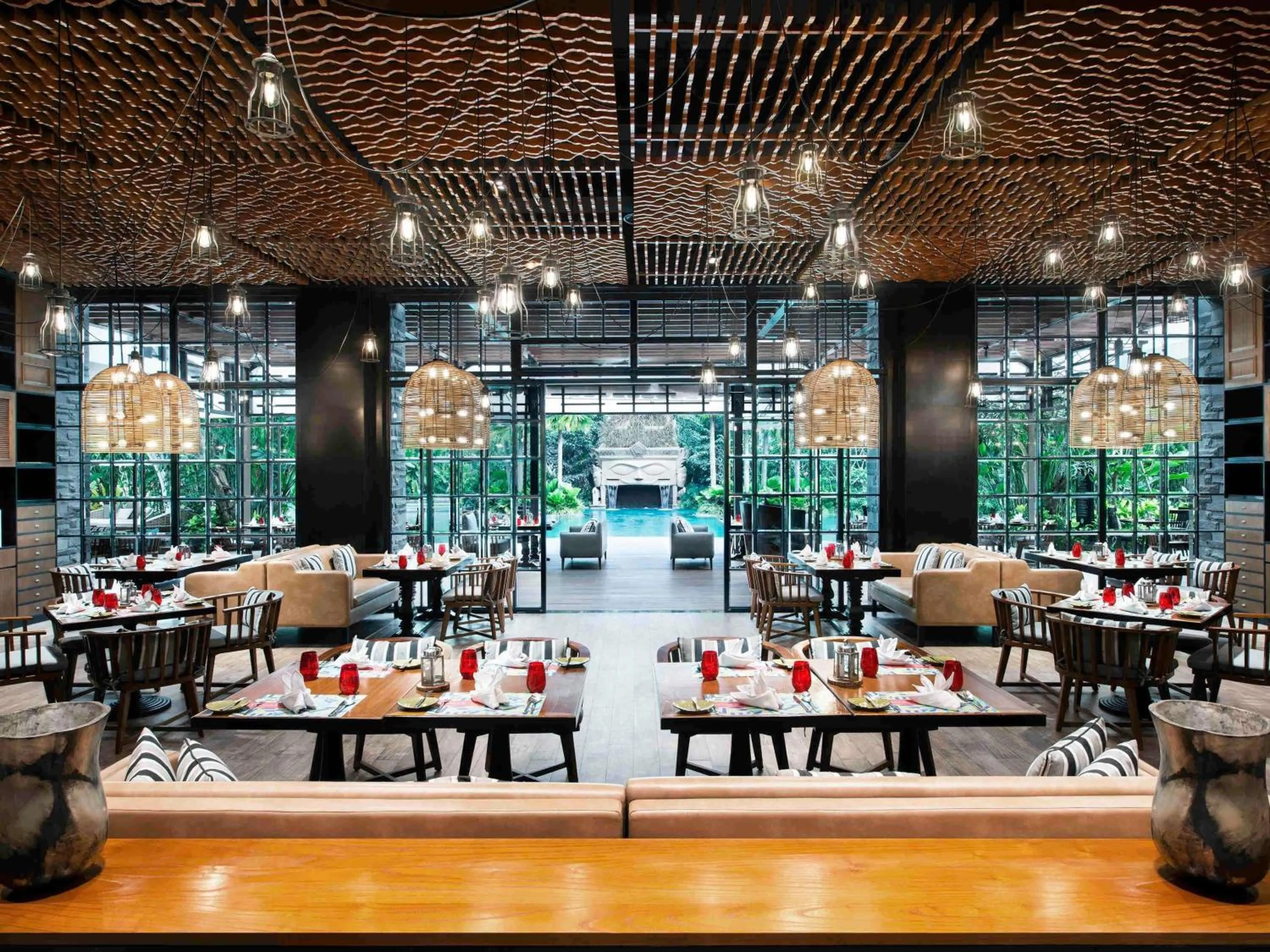 Restaurant/places to eat in Pullman Ciawi Vimala Hills Resort