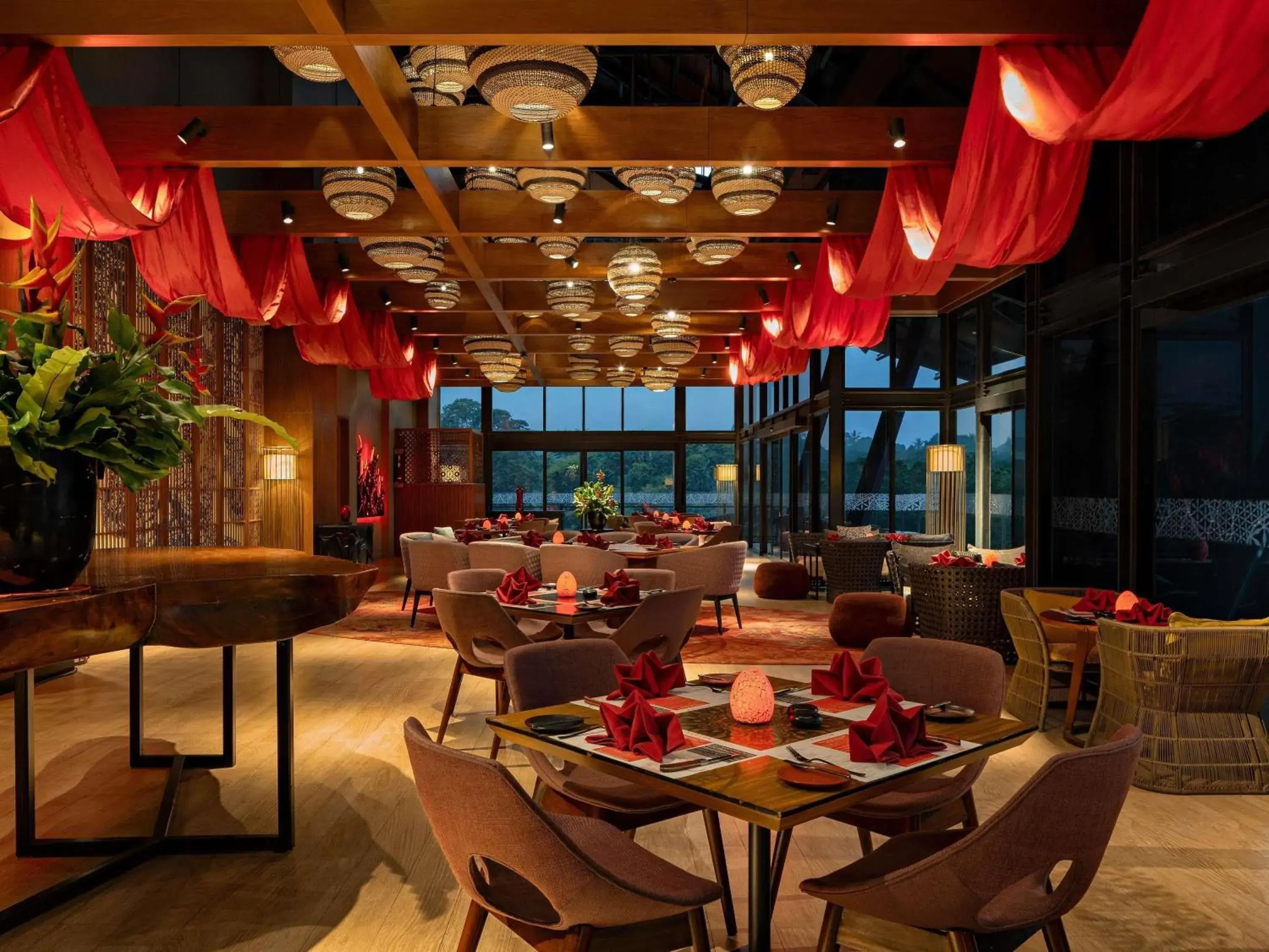 Restaurant/places to eat in Pullman Ciawi Vimala Hills Resort Restaurant/places to eat in Pullman Ciawi Vimala Hills Resort