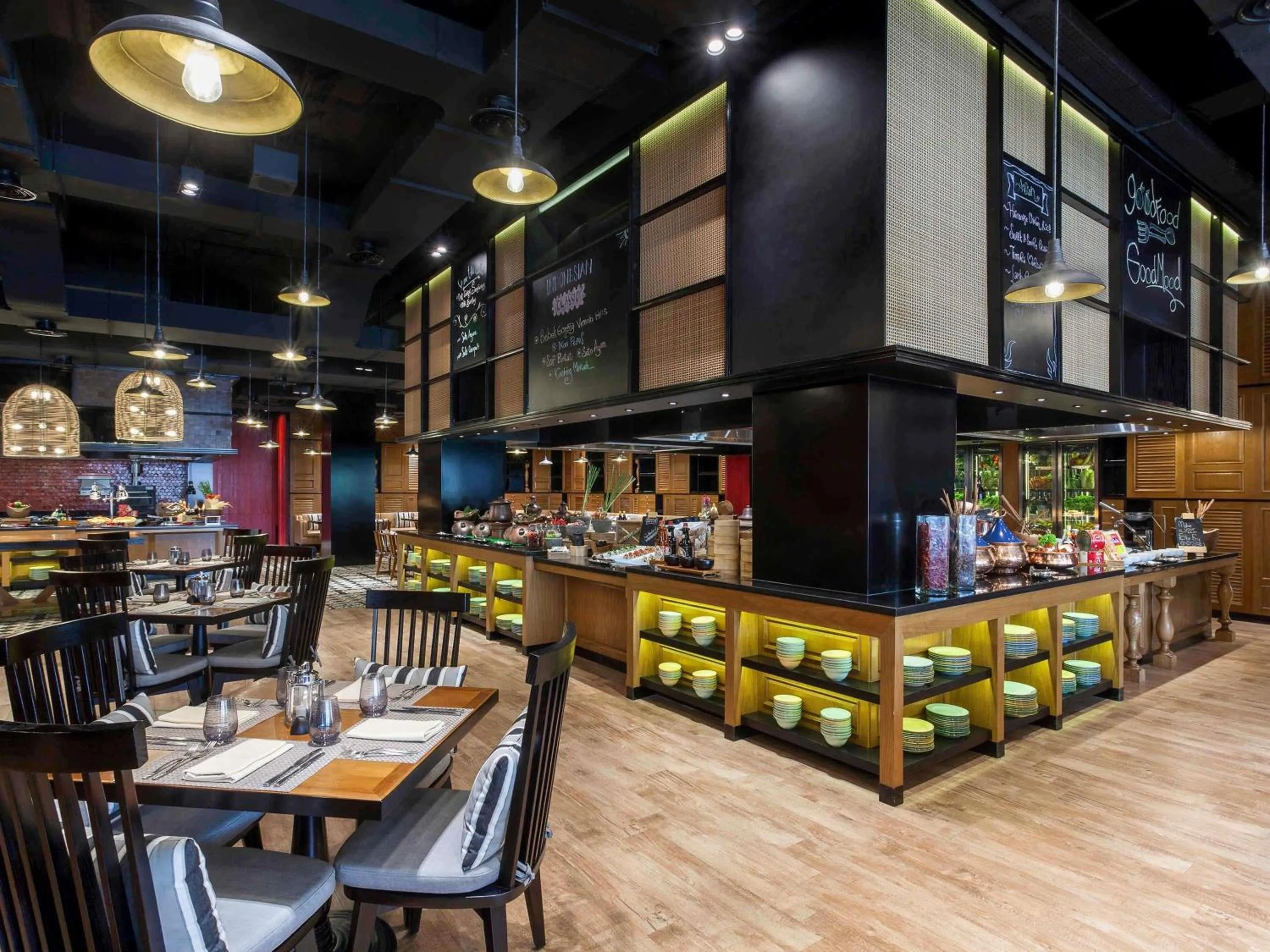 Restaurant/places to eat in Pullman Ciawi Vimala Hills Resort