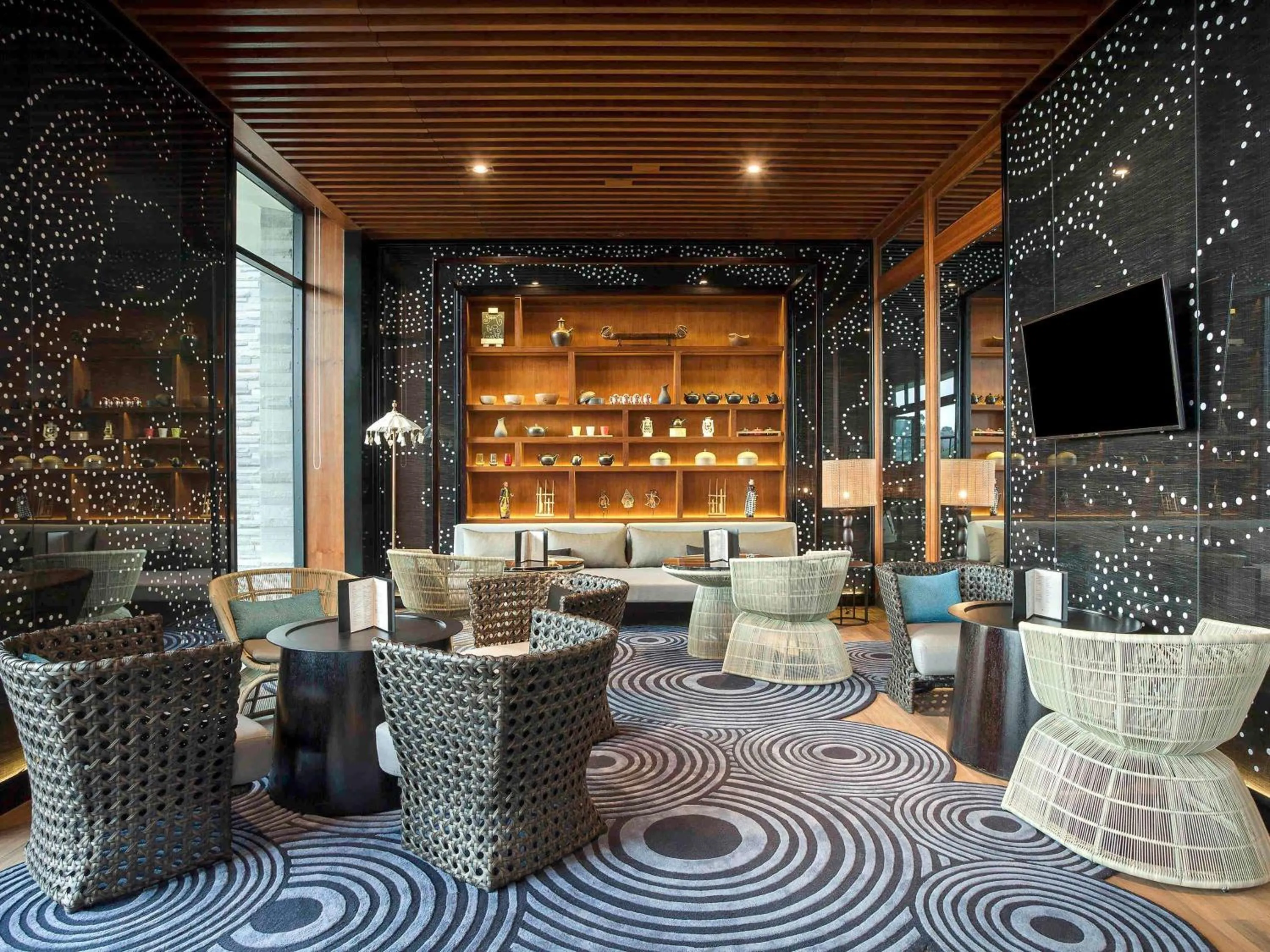 Lounge or bar in Pullman Ciawi Vimala Hills Resort