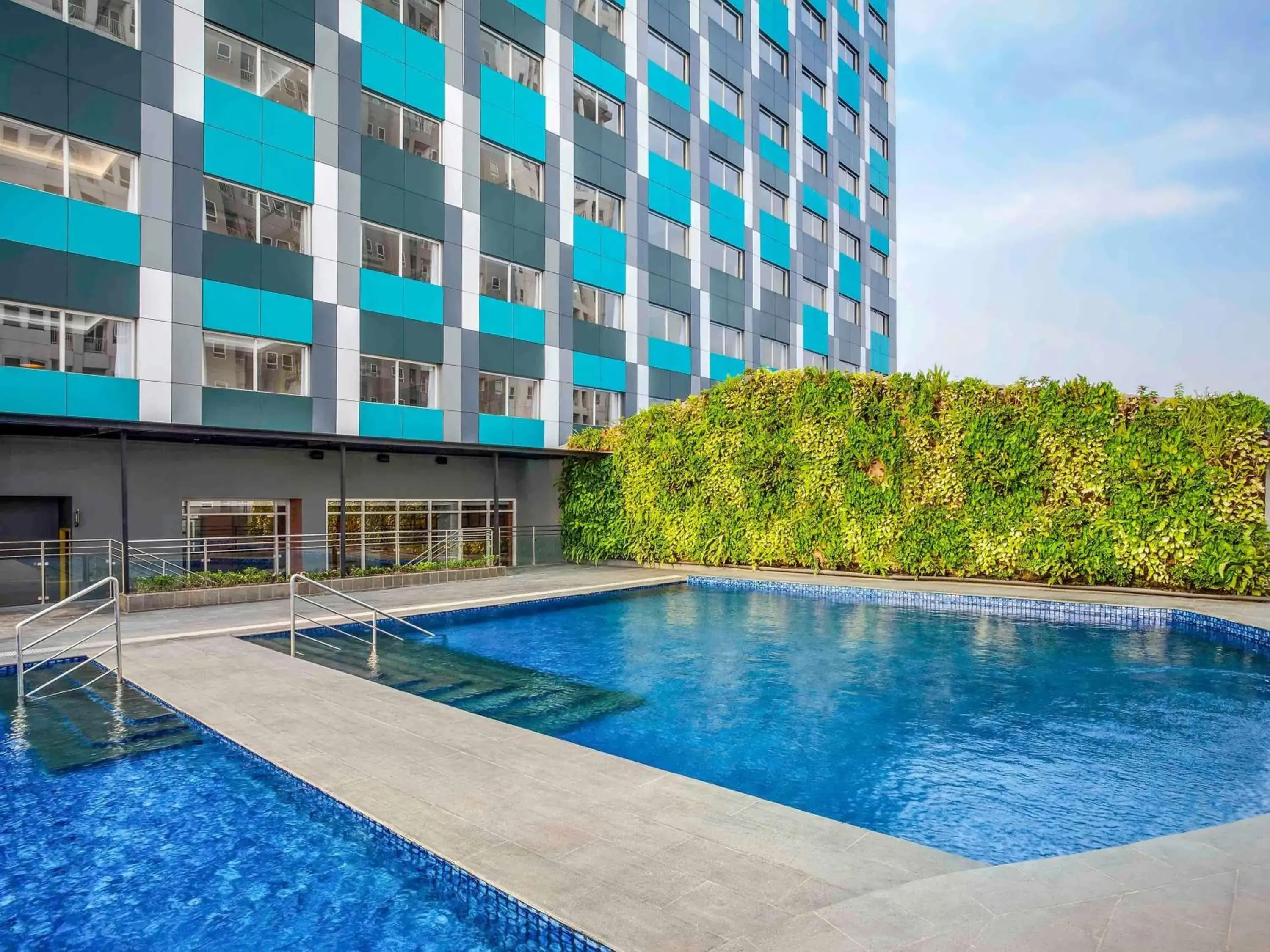 Property building in ibis Styles Bekasi Jatibening Property building in ibis Styles Bekasi Jatibening