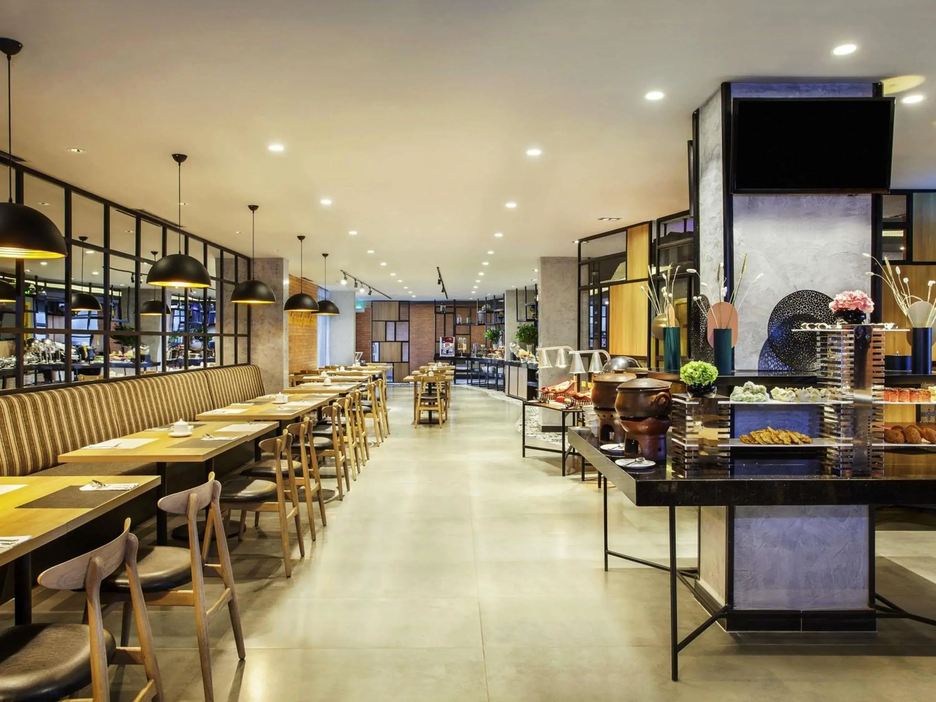 Restaurant/places to eat in ibis Styles Bekasi Jatibening Restaurant/places to eat in ibis Styles Bekasi Jatibening