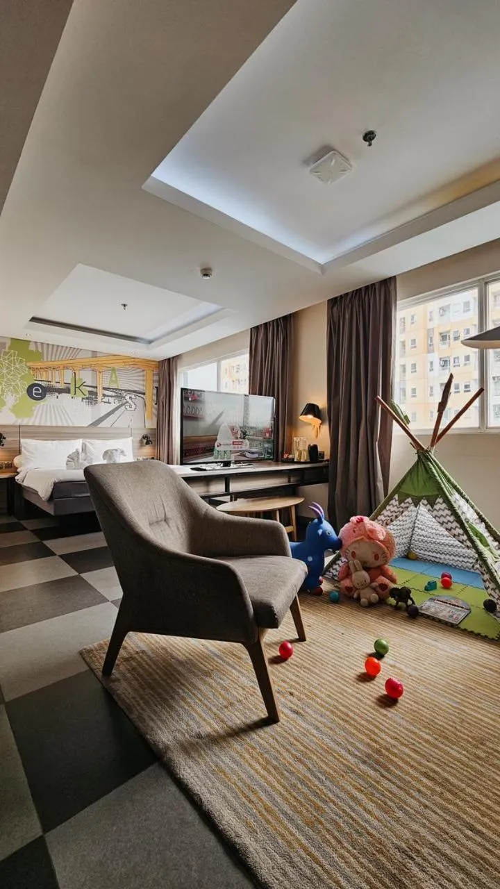 Living room in ibis Styles Bekasi Jatibening