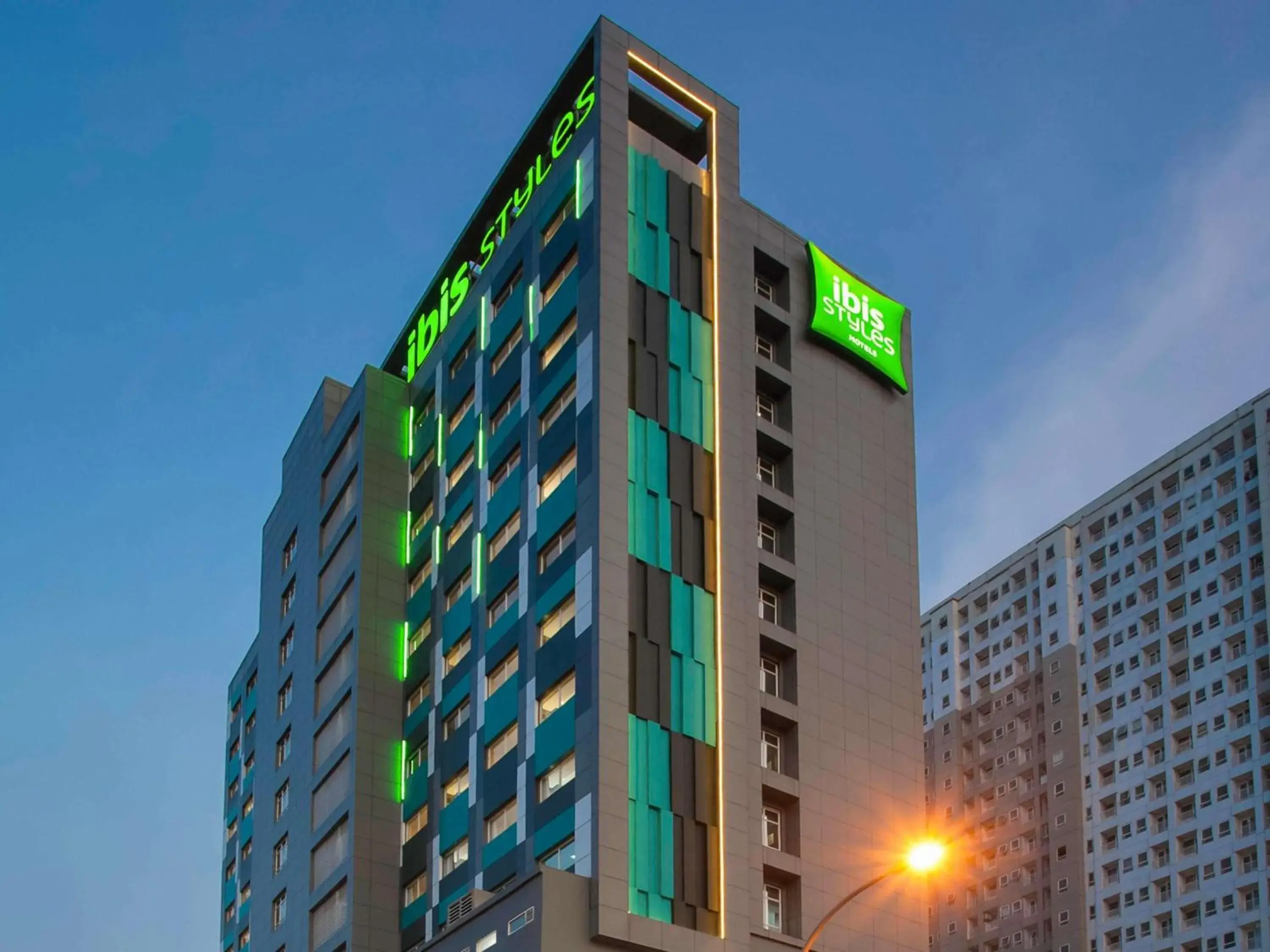 Property building in ibis Styles Bekasi Jatibening Property building in ibis Styles Bekasi Jatibening