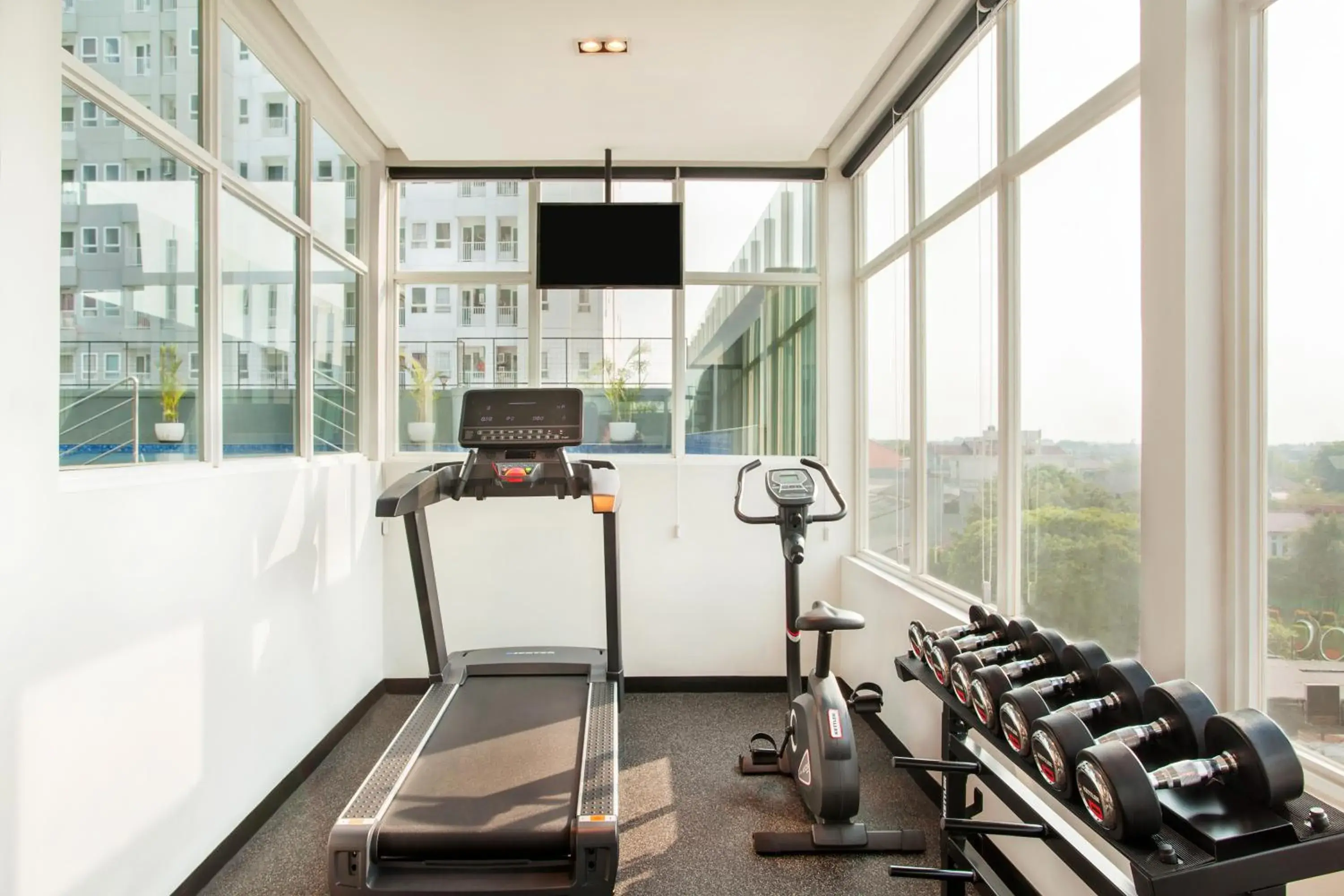 Fitness centre/facilities in ibis Styles Bekasi Jatibening Fitness centre/facilities in ibis Styles Bekasi Jatibening