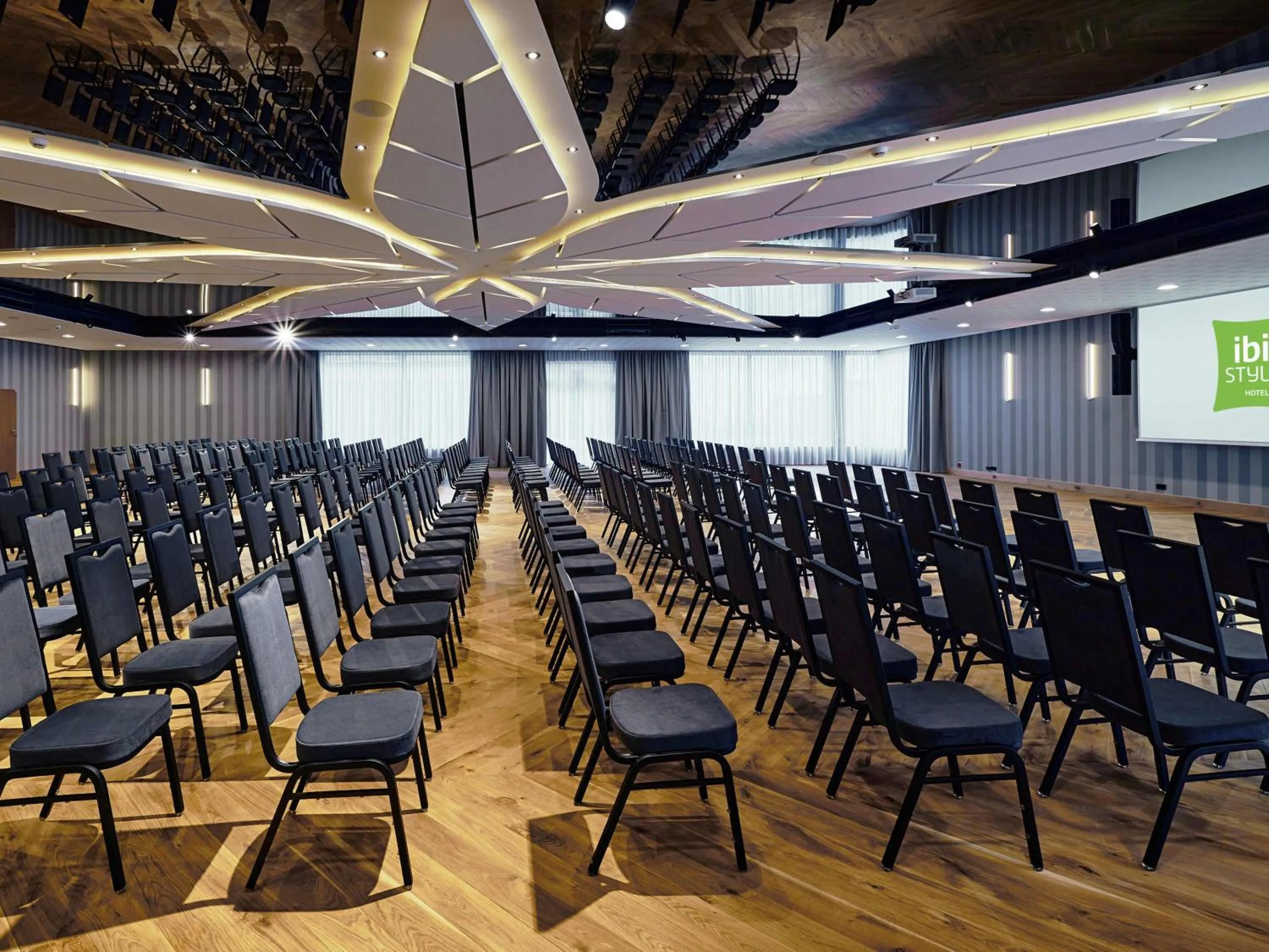 Meeting/conference room in ibis Styles Nowy Targ