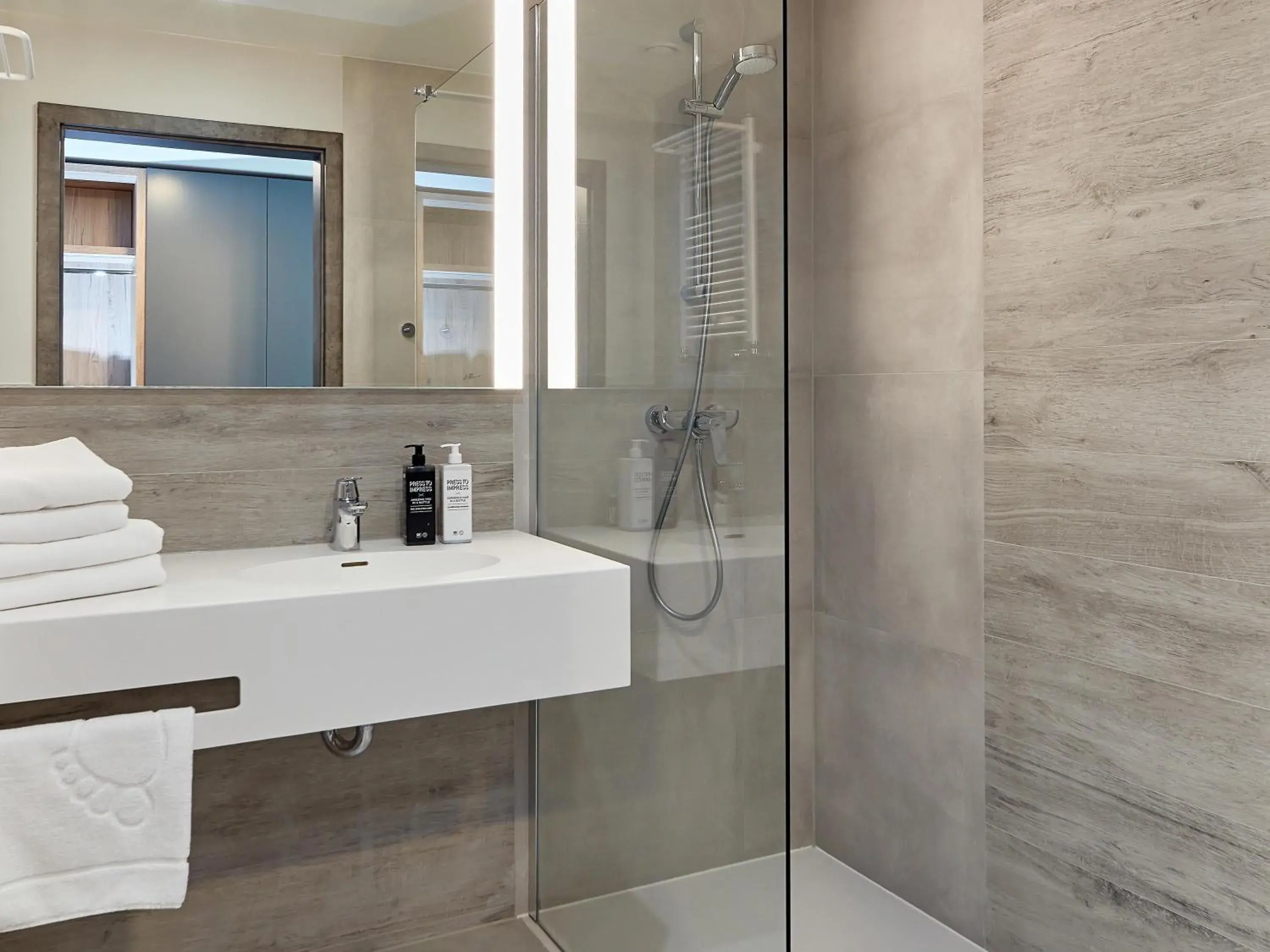 Bedroom in ibis Styles Nowy Targ Bedroom in ibis Styles Nowy Targ