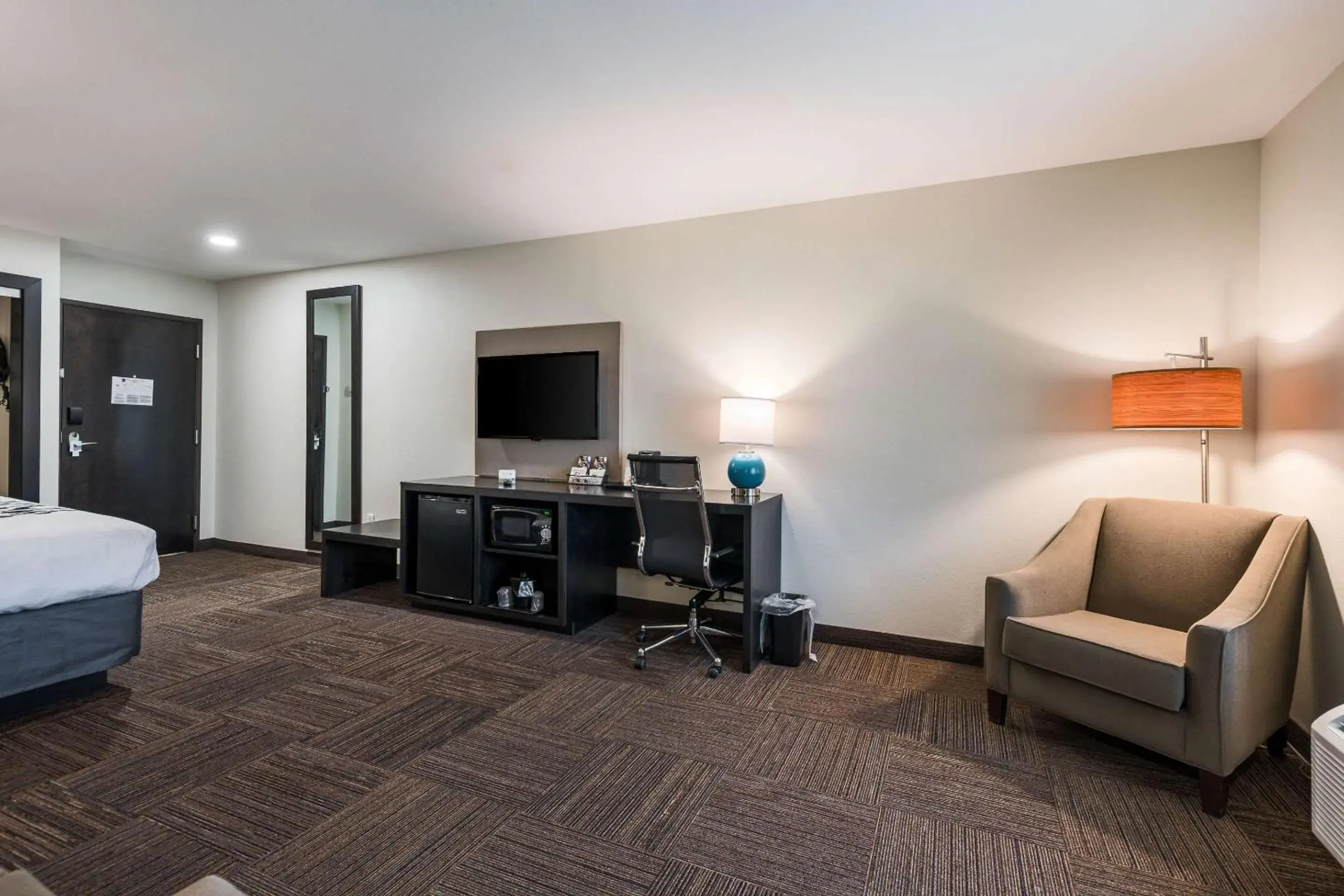 Photo of the whole room, Bed in Sleep Inn Baxley Photo of the whole room, Bed in Sleep Inn Baxley