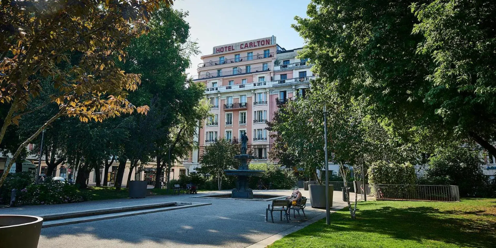 Facade/entrance in Best Western Plus Hotel Carlton Annecy Facade/entrance in Best Western Plus Hotel Carlton Annecy