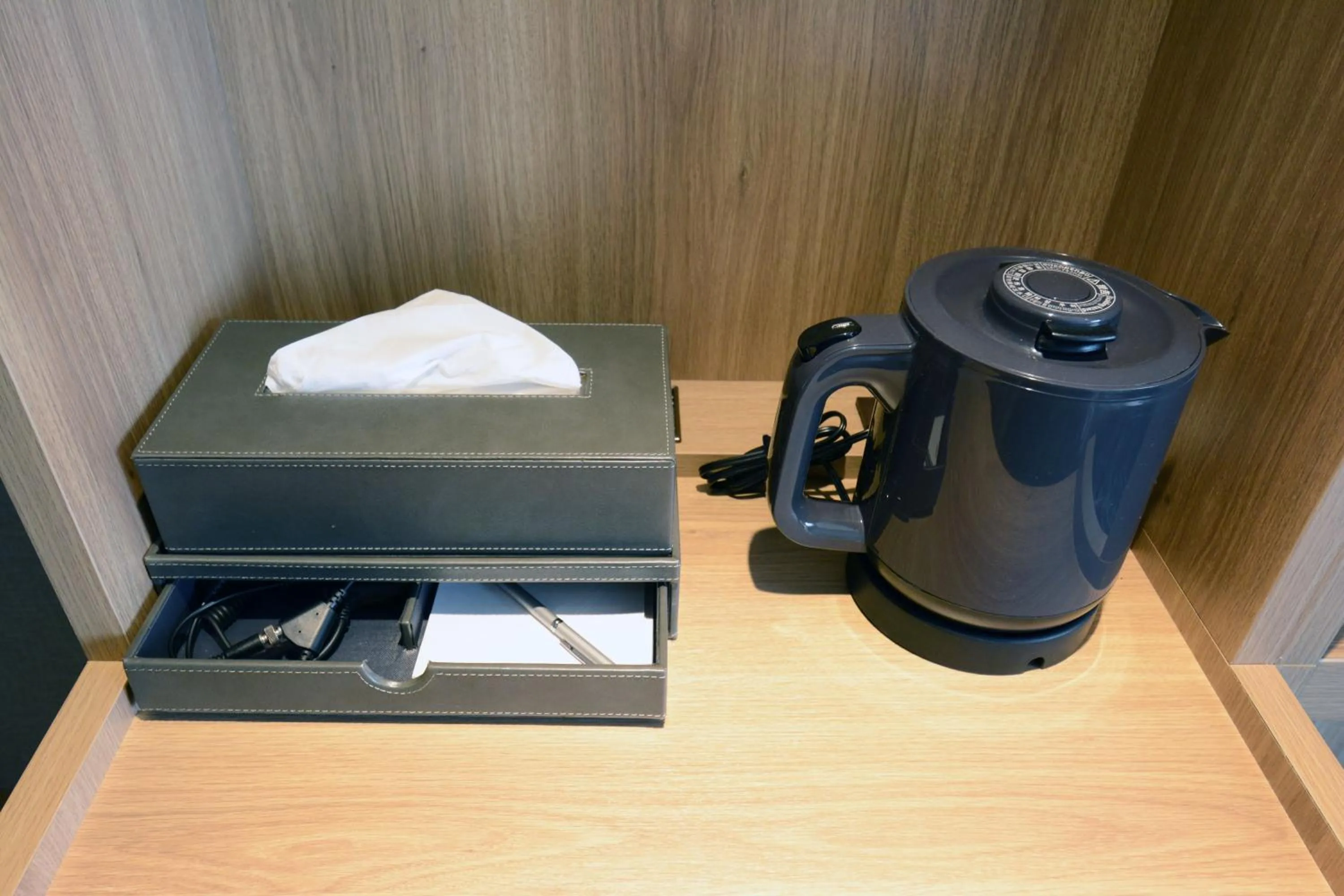 Coffee/tea facilities in Hotel Forza Osaka Kitahama