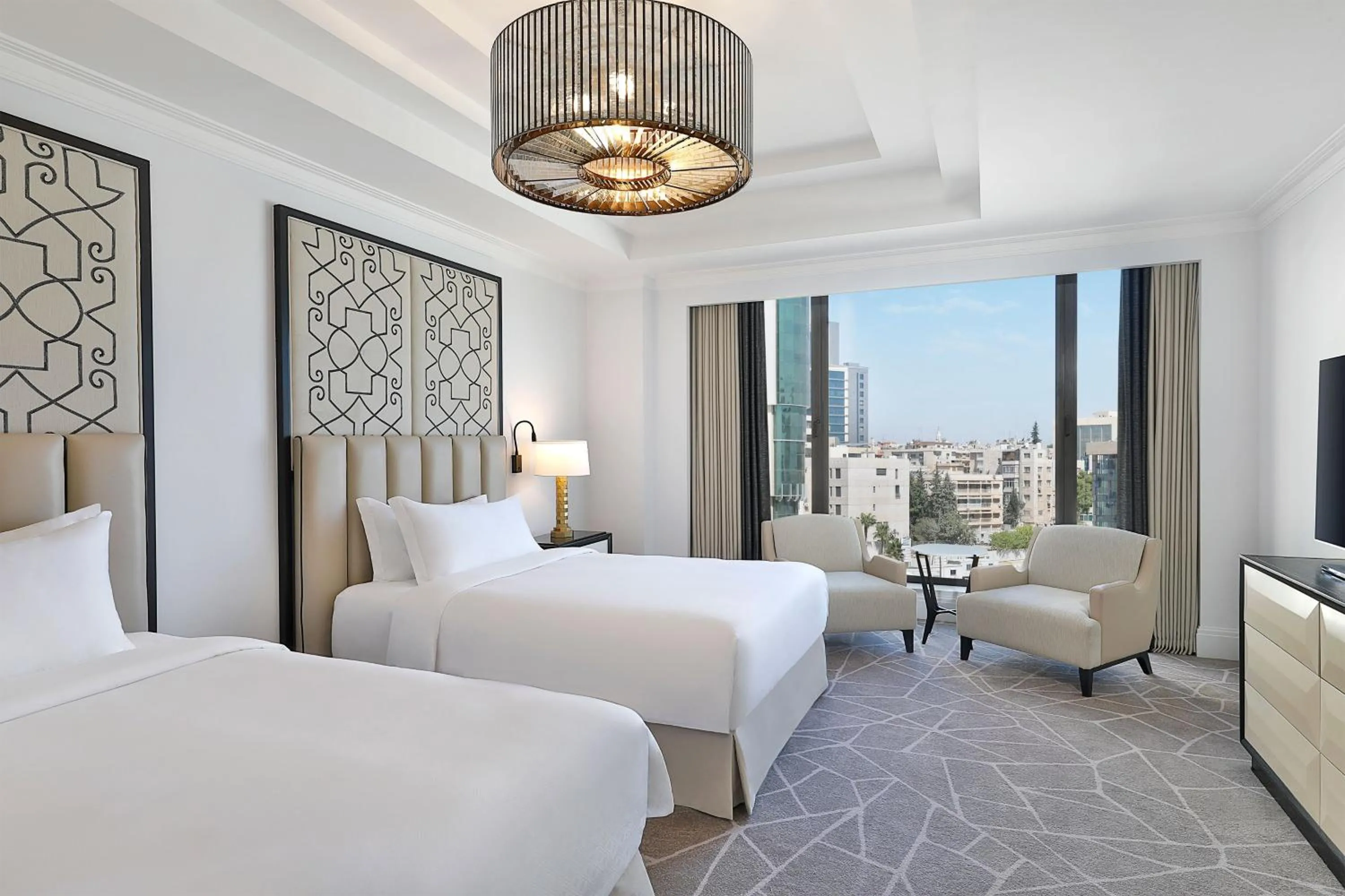 Bedroom, Bed in The St. Regis Amman