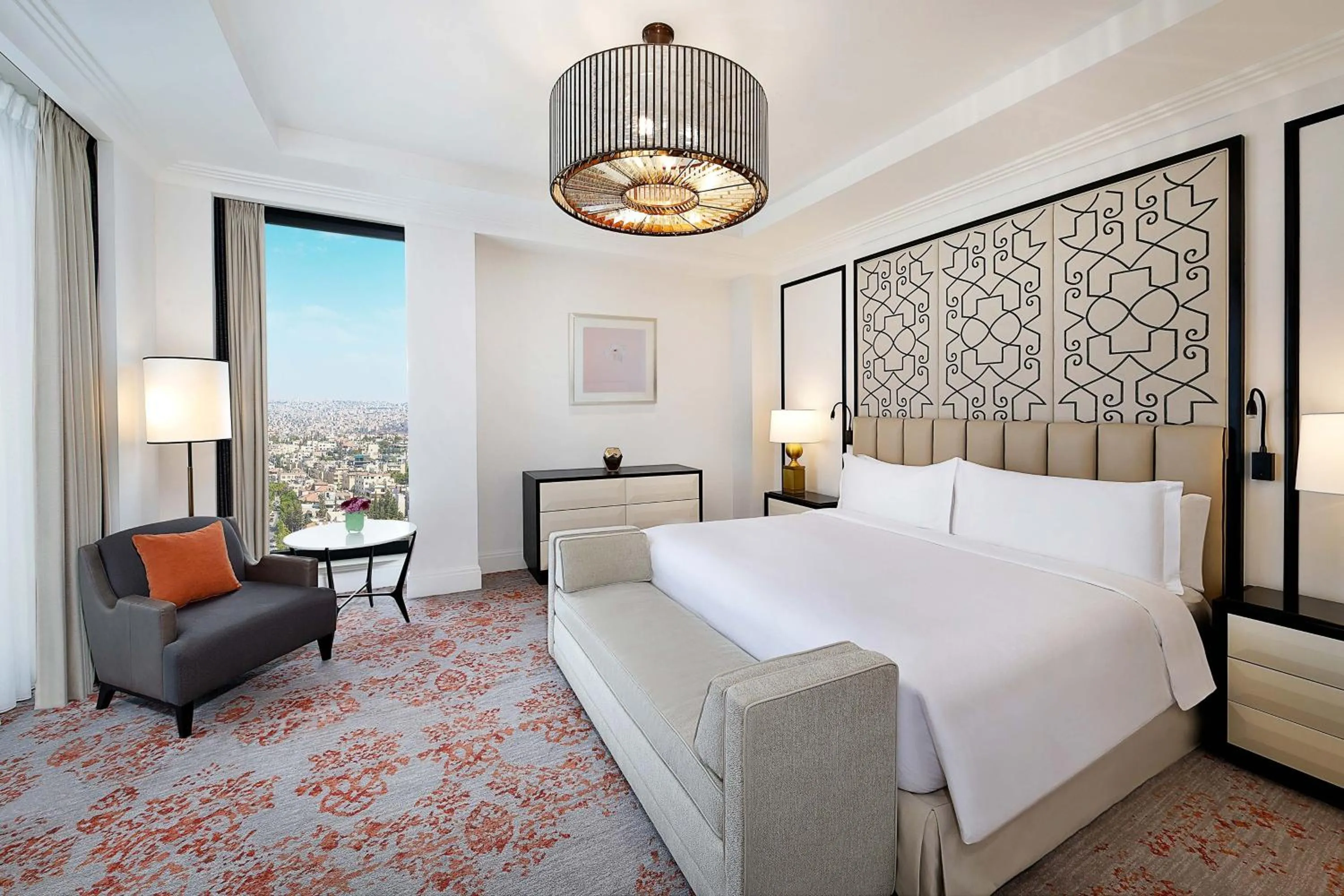 Bedroom, Bed in The St. Regis Amman
