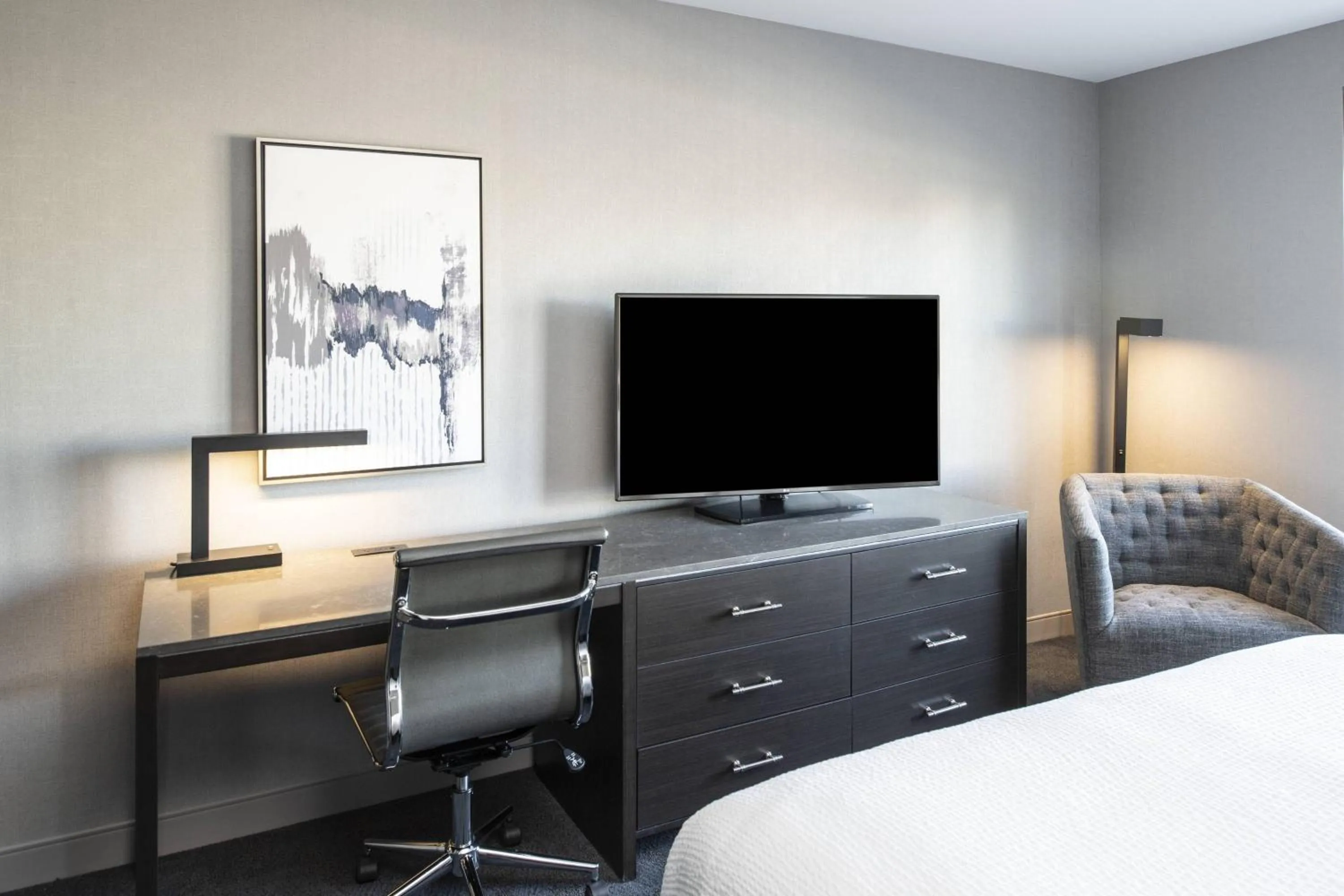 Photo of the whole room, Bed in Fairfield Inn & Suites by Marriott Boston Logan Airport/Chelsea