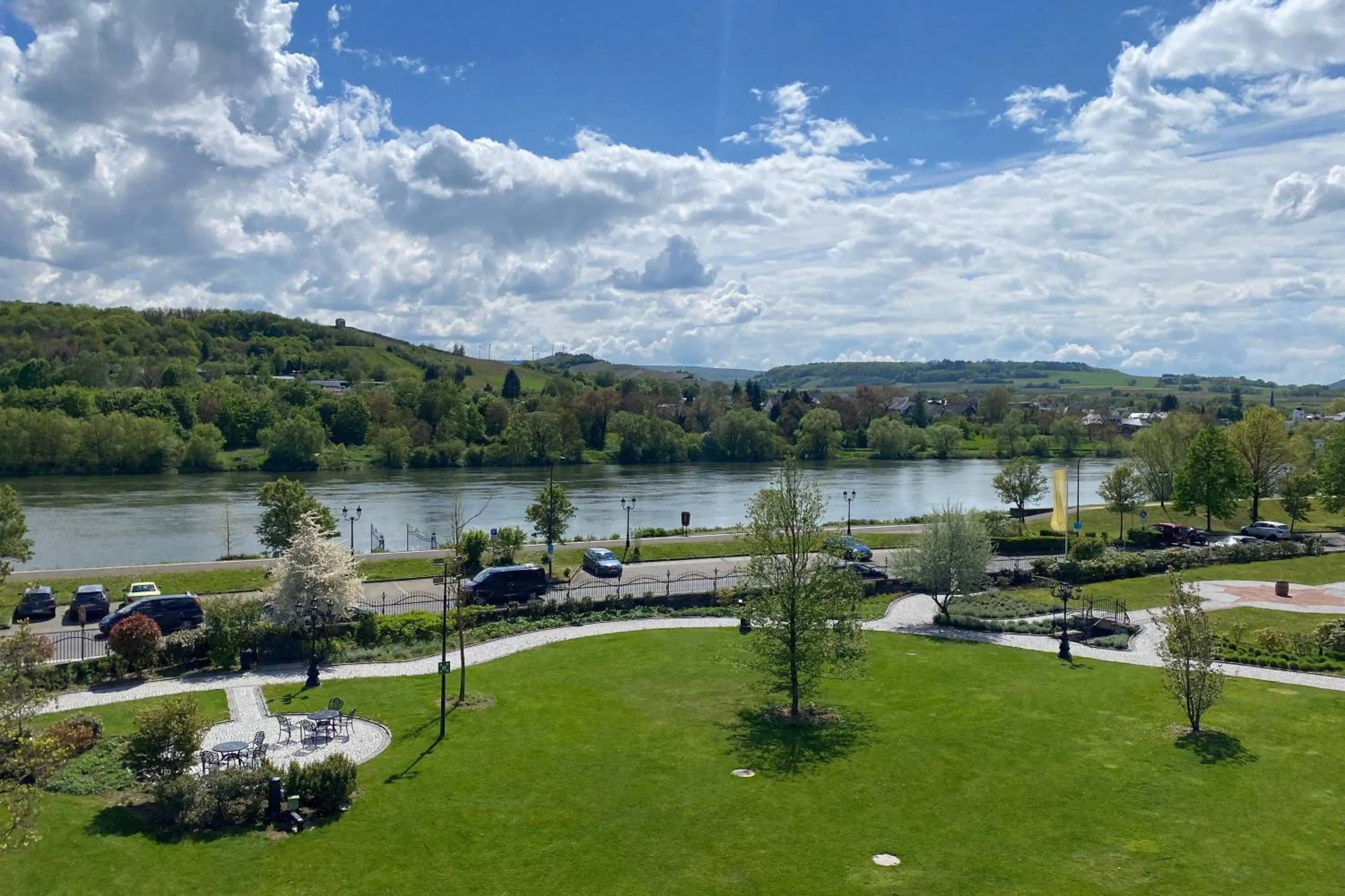 Photo of the whole room in Schloss Lieser, Autograph Collection