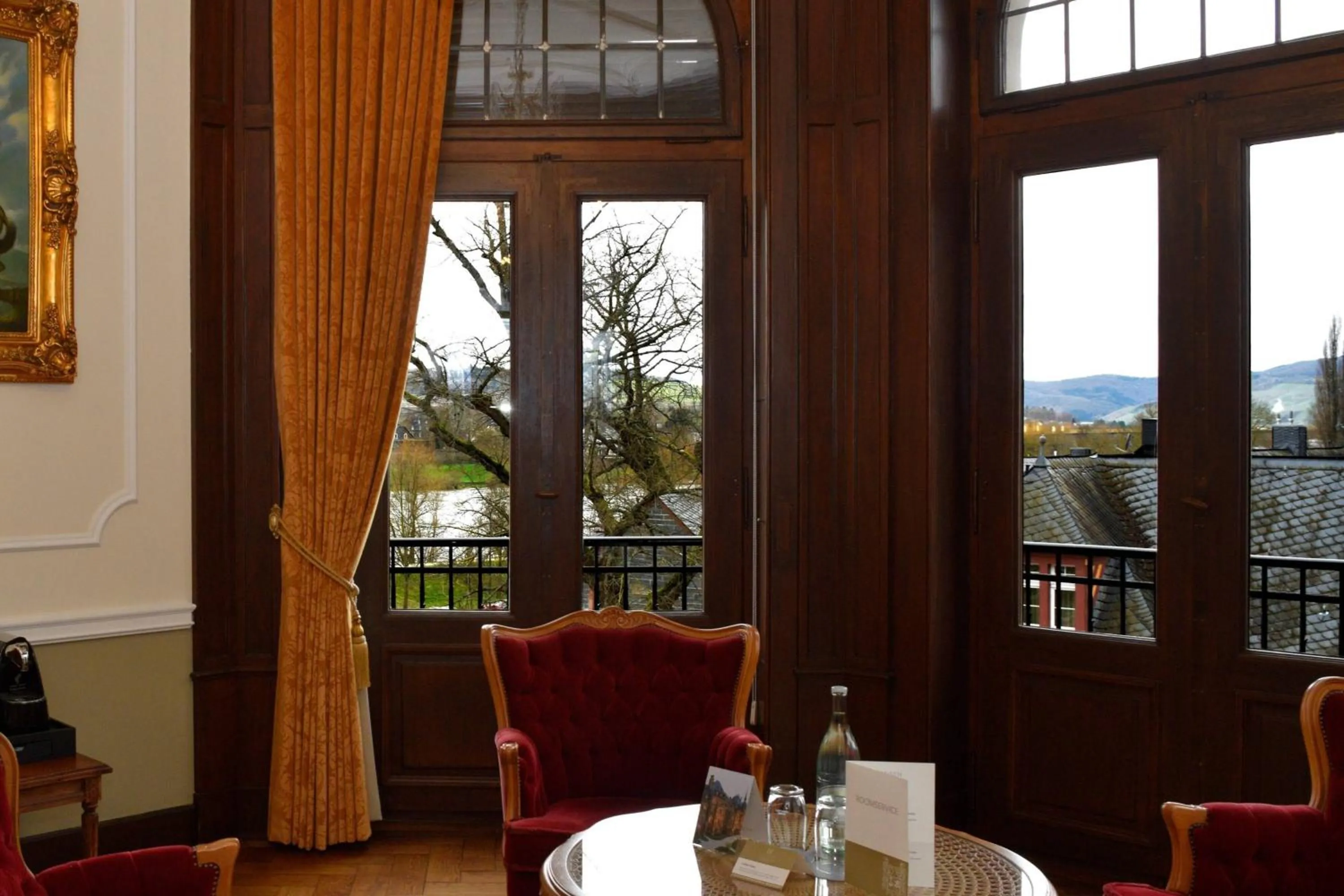 Photo of the whole room in Schloss Lieser, Autograph Collection