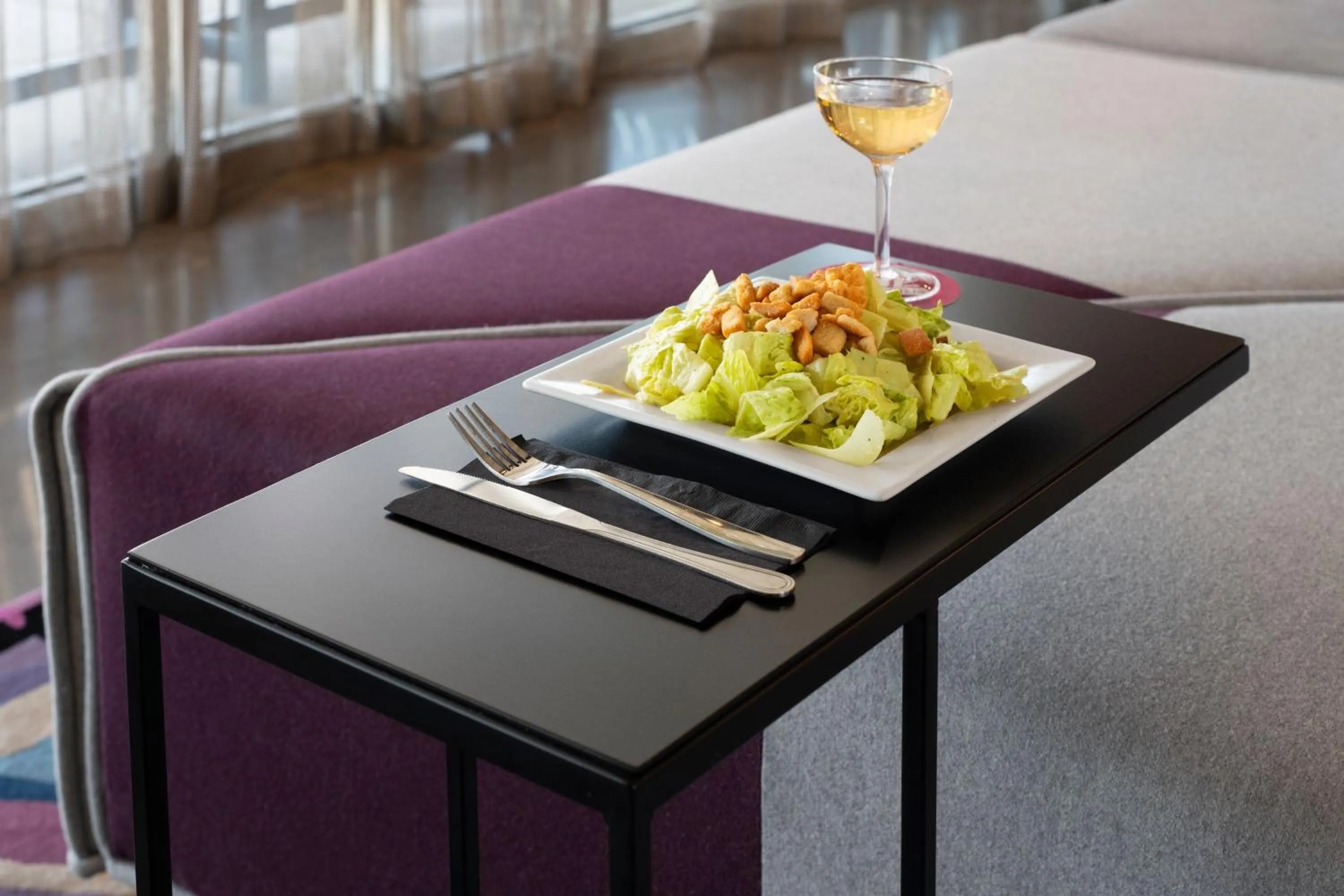 Restaurant/places to eat in Aloft Oklahoma City Quail Springs