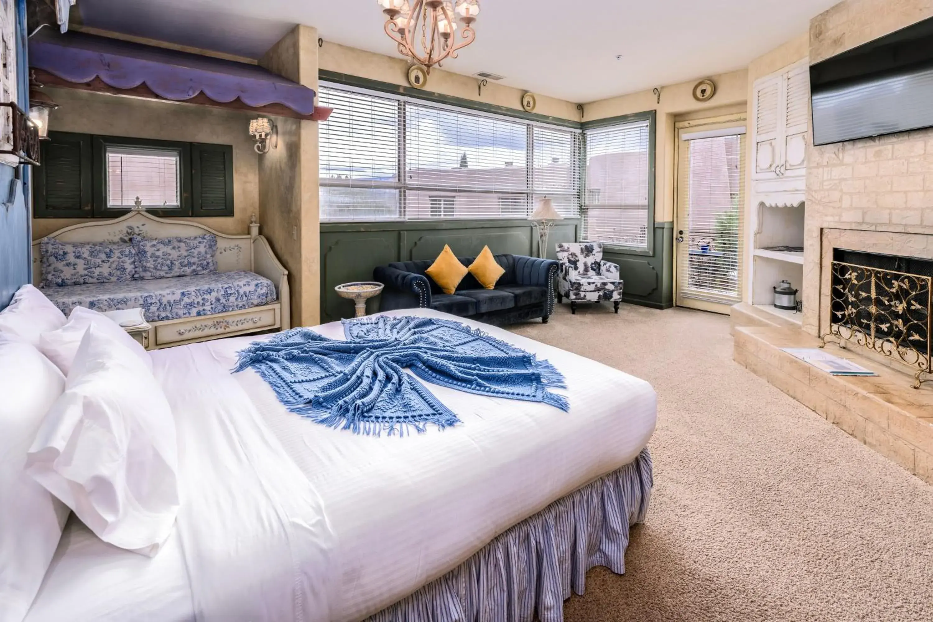 Bed in Adobe Grand Villas Bed in Adobe Grand Villas