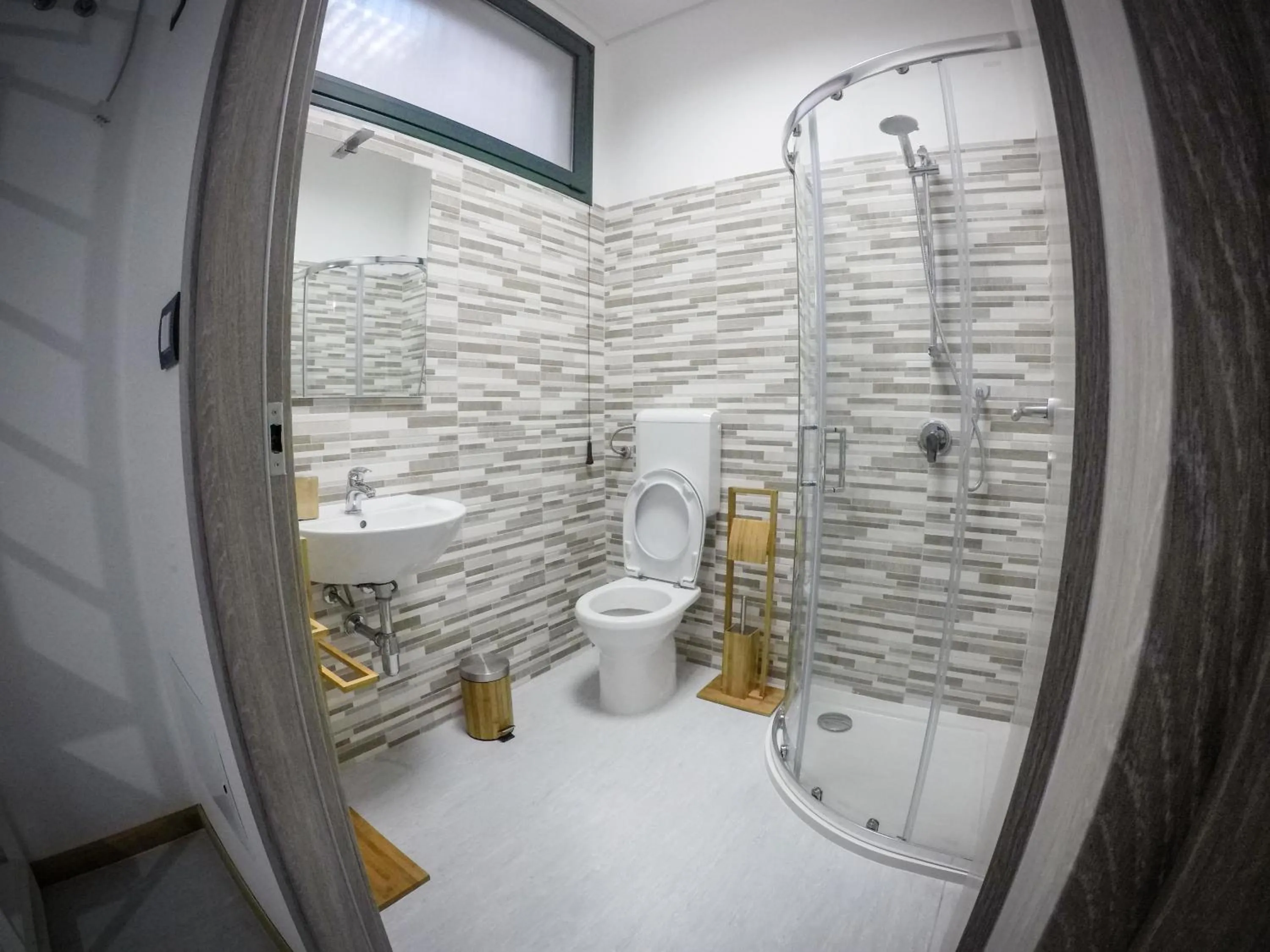 Toilet in Bed and Breakfast Porto Flavia