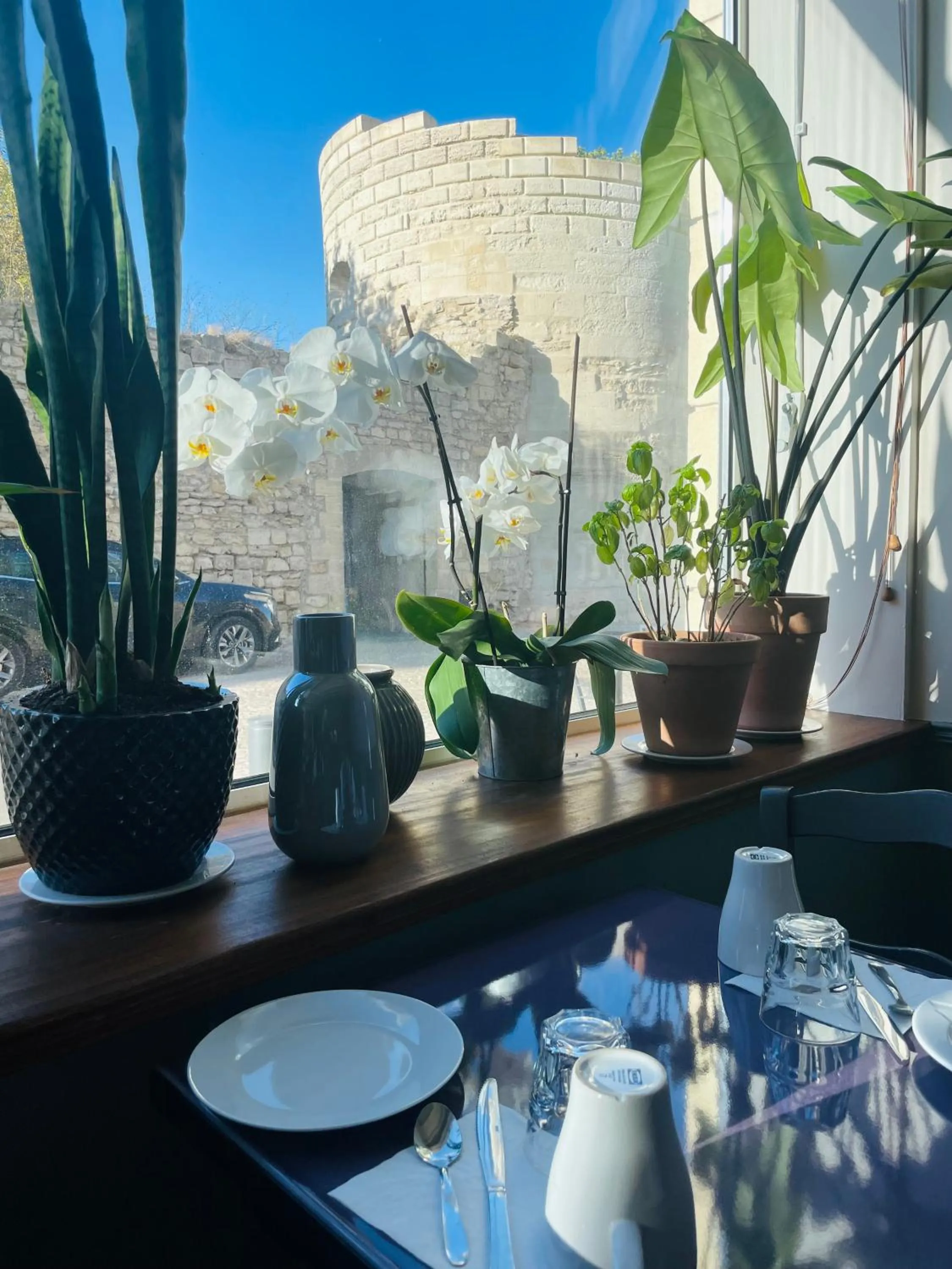 Buffet breakfast in Brit Hotel Acacias