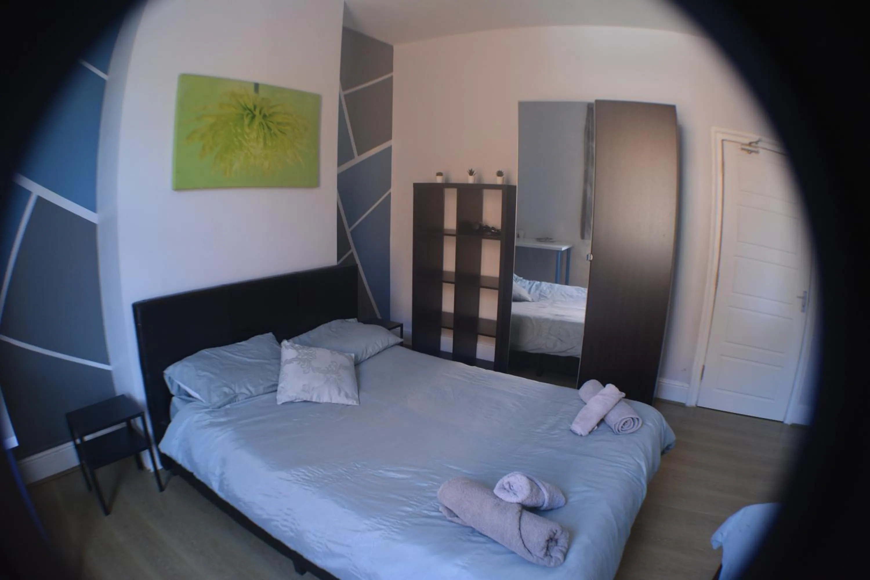 Bed in Kensington Guest House Liverpool