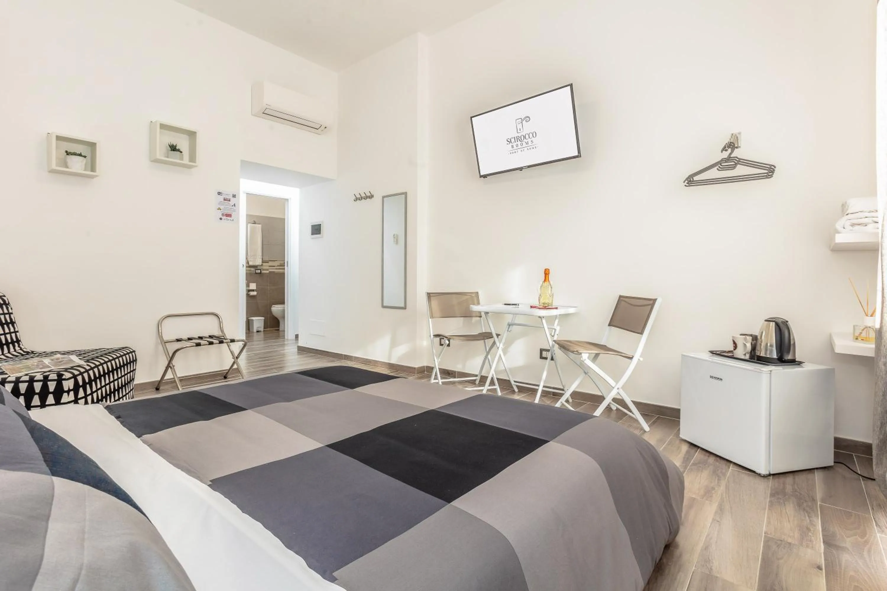 Scirocco Rooms