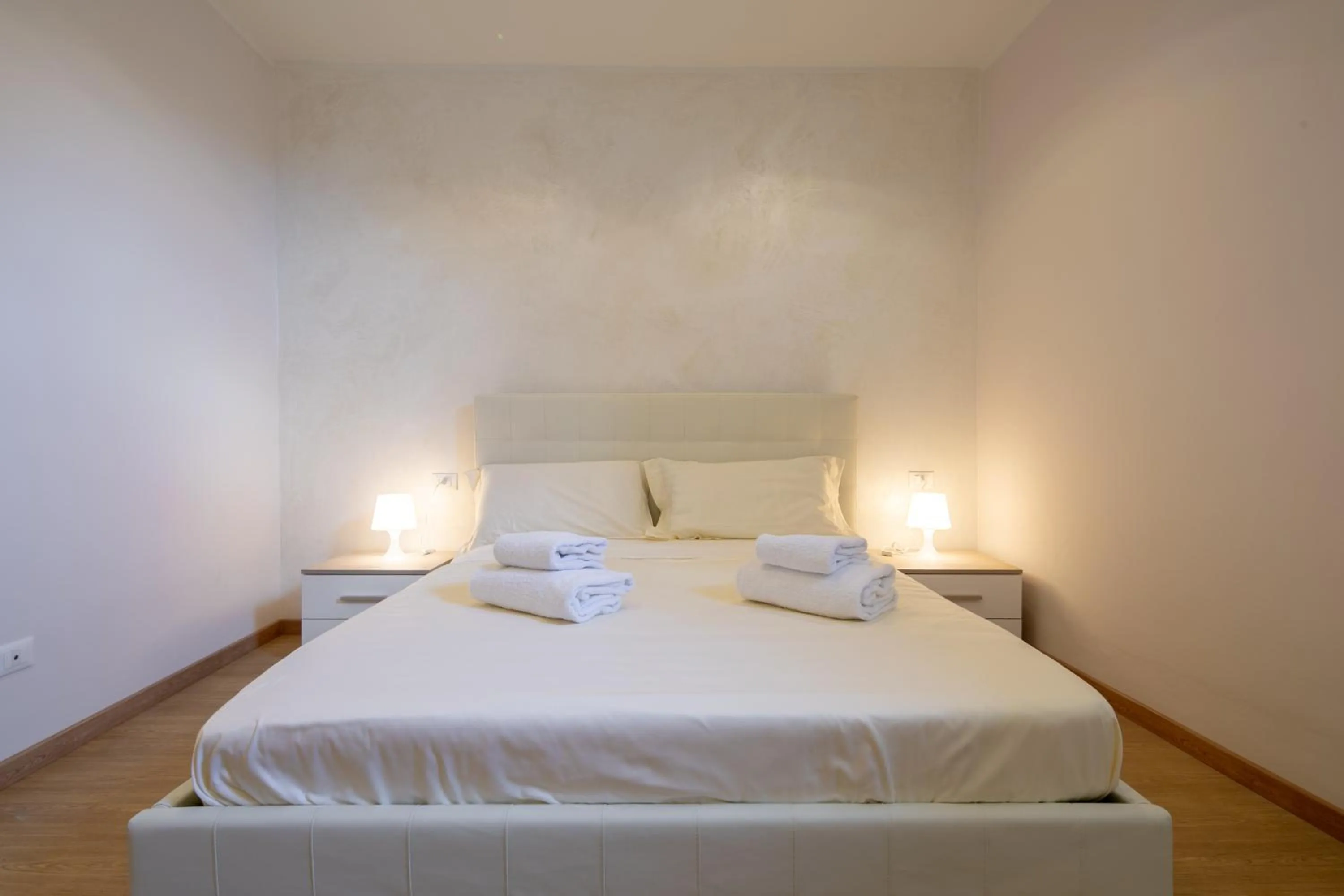 Bed in Modern Duomo View by Mmega