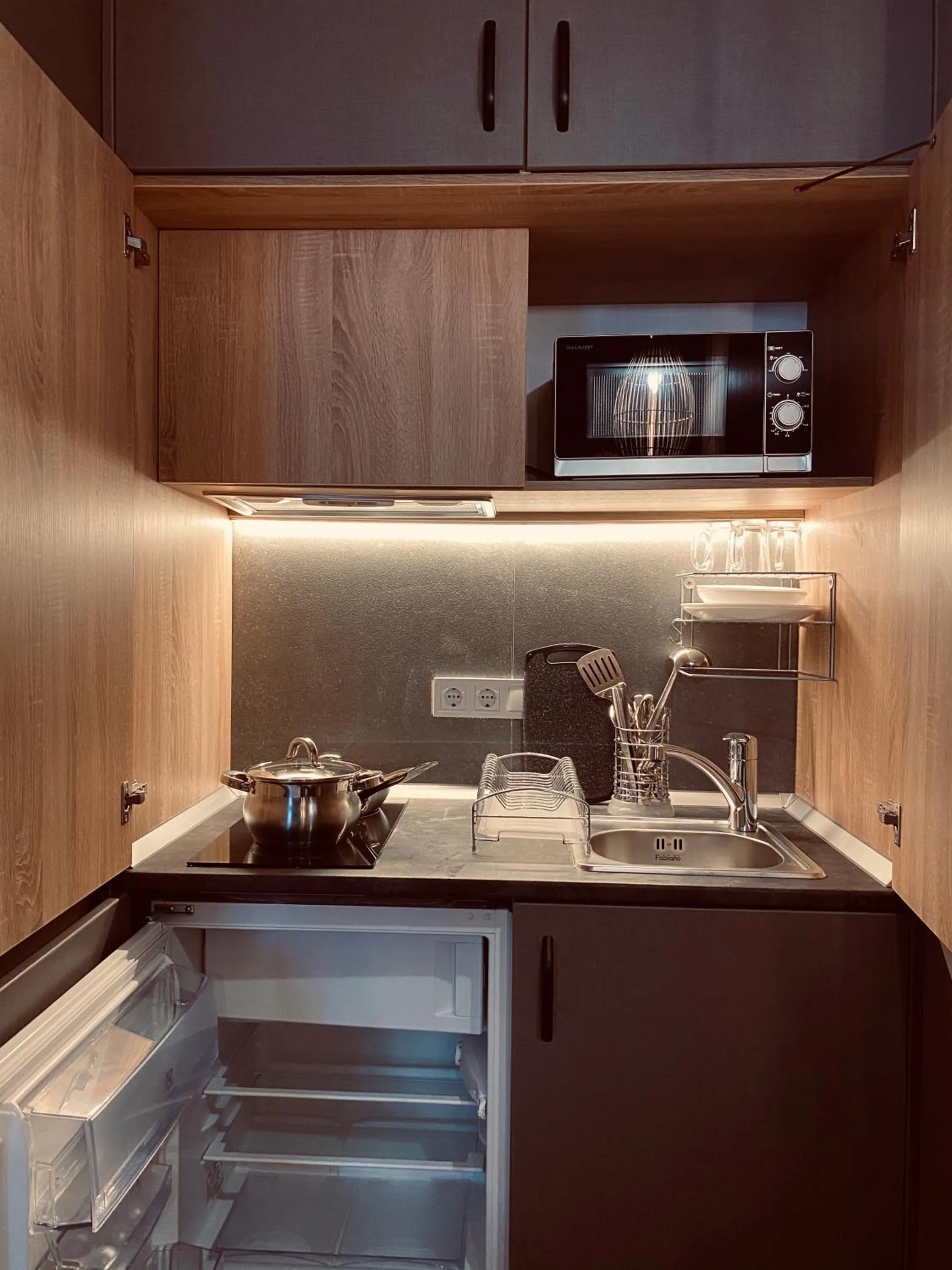 Kitchen or kitchenette in Mykonos Hotel Apart - Maestro