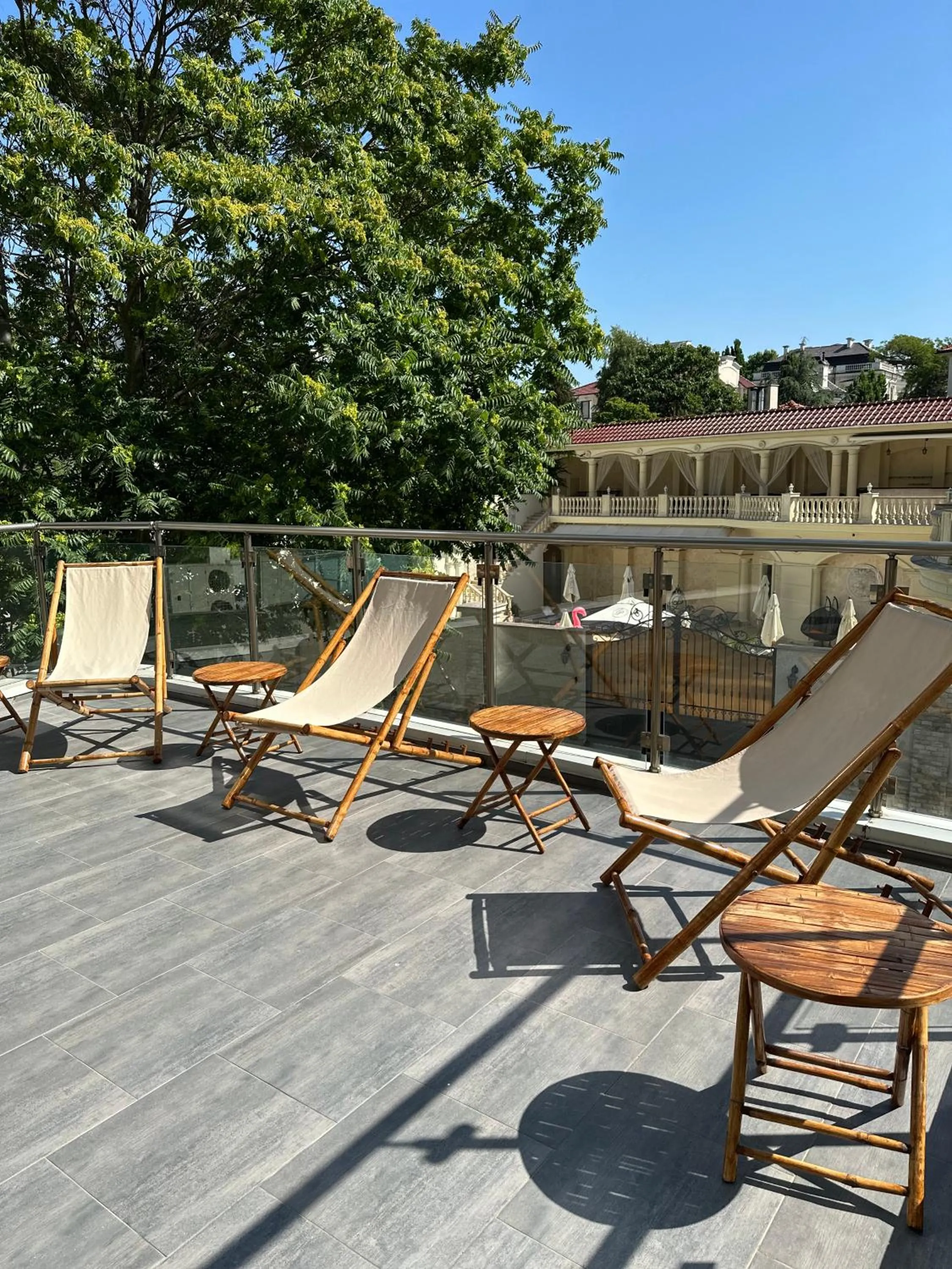 Area and facilities in Mykonos Hotel Apart - Maestro