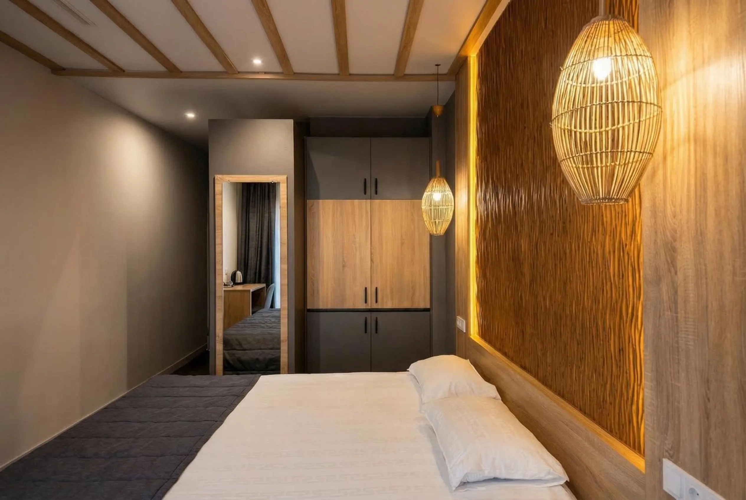 Bed in Mykonos Hotel Apart - Maestro