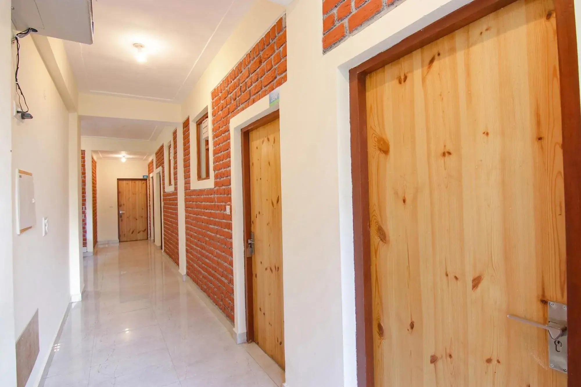 Lobby or reception in White Water Inn Mcleodganj Lobby or reception in White Water Inn Mcleodganj