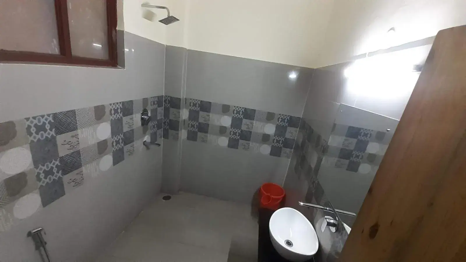 White Water Inn Mcleodganj White Water Inn Mcleodganj