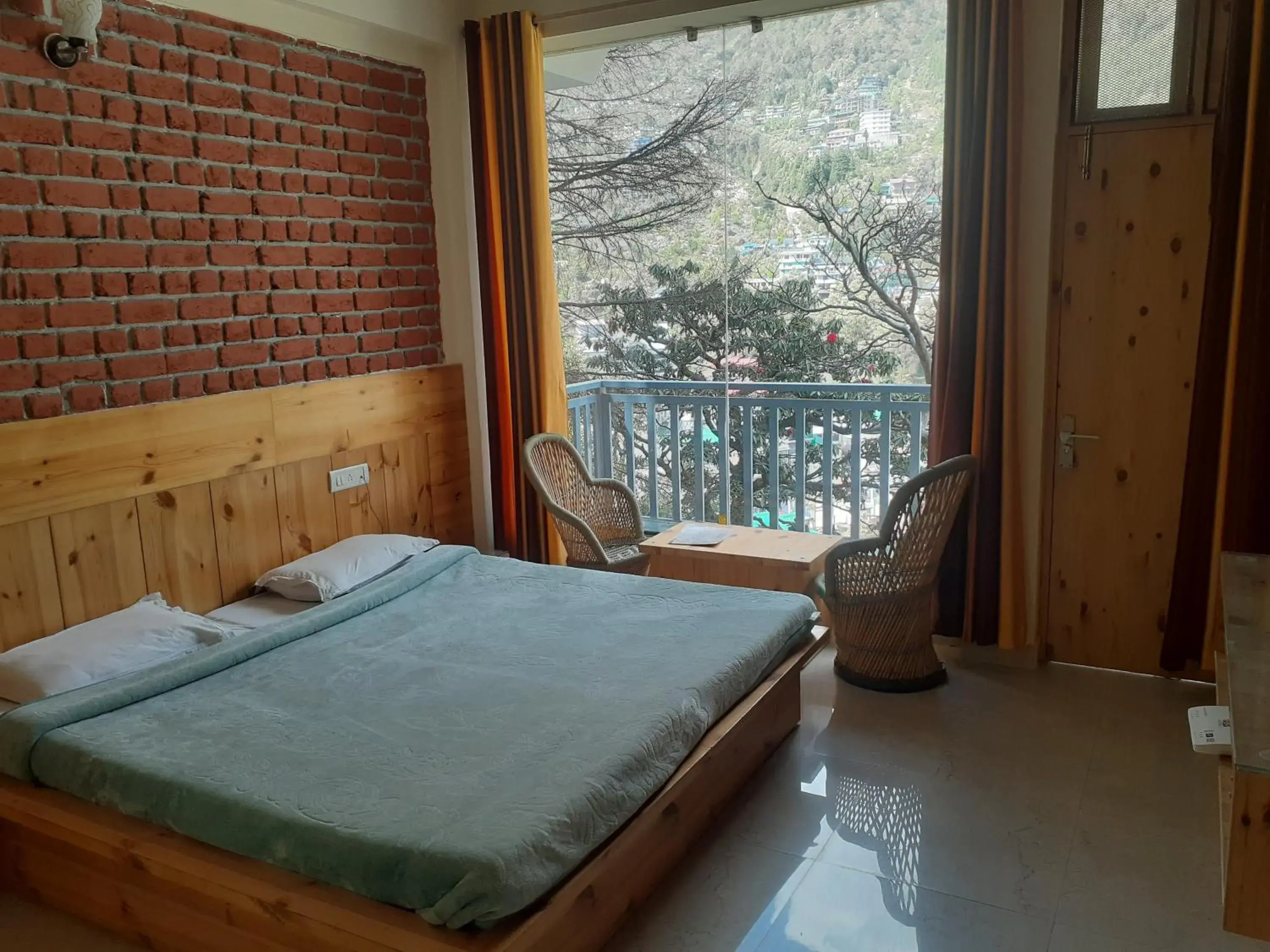 Bed in White Water Inn Mcleodganj Bed in White Water Inn Mcleodganj