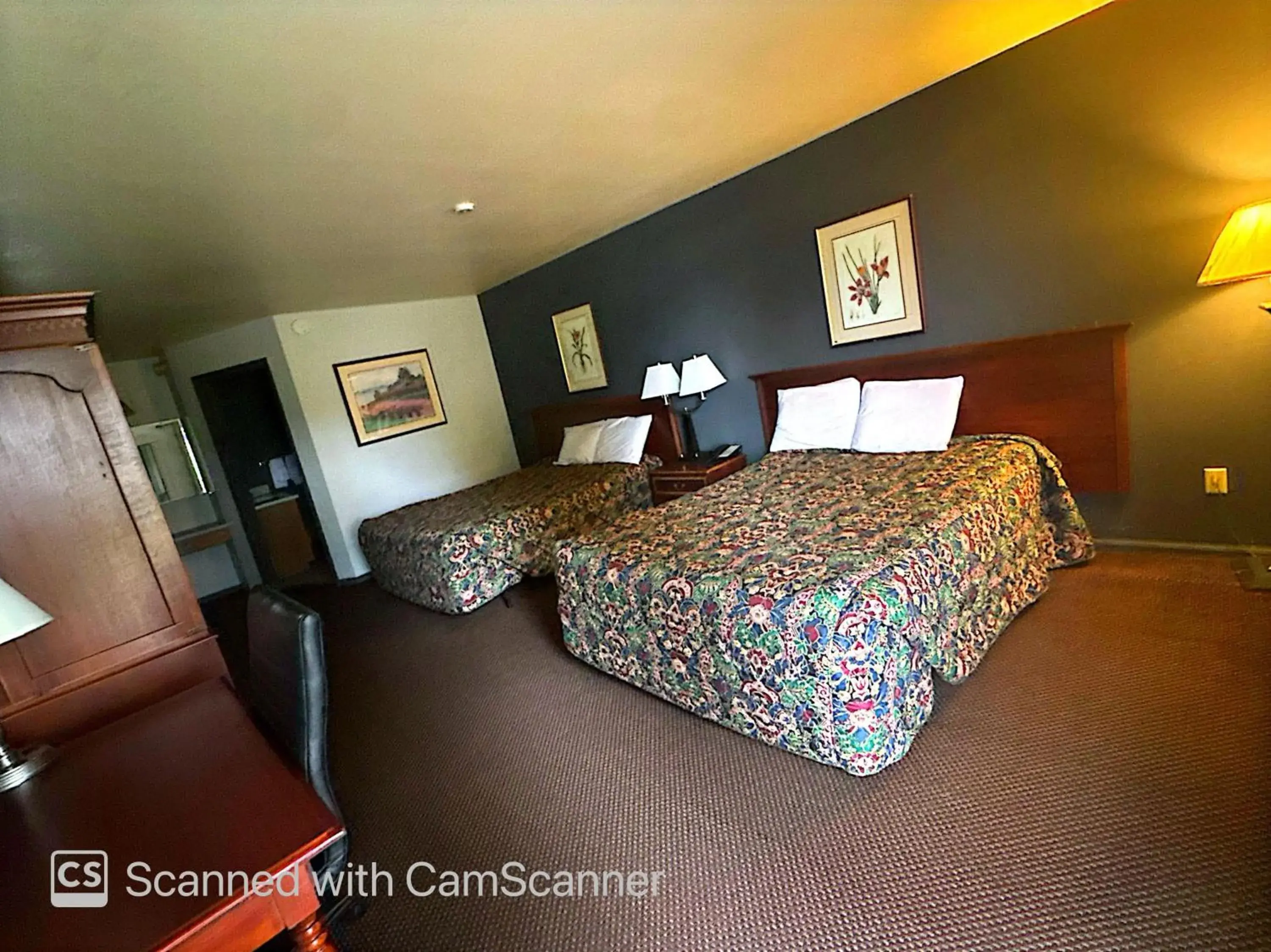 Bed in Windmill Inn Lynden Bed in Windmill Inn Lynden