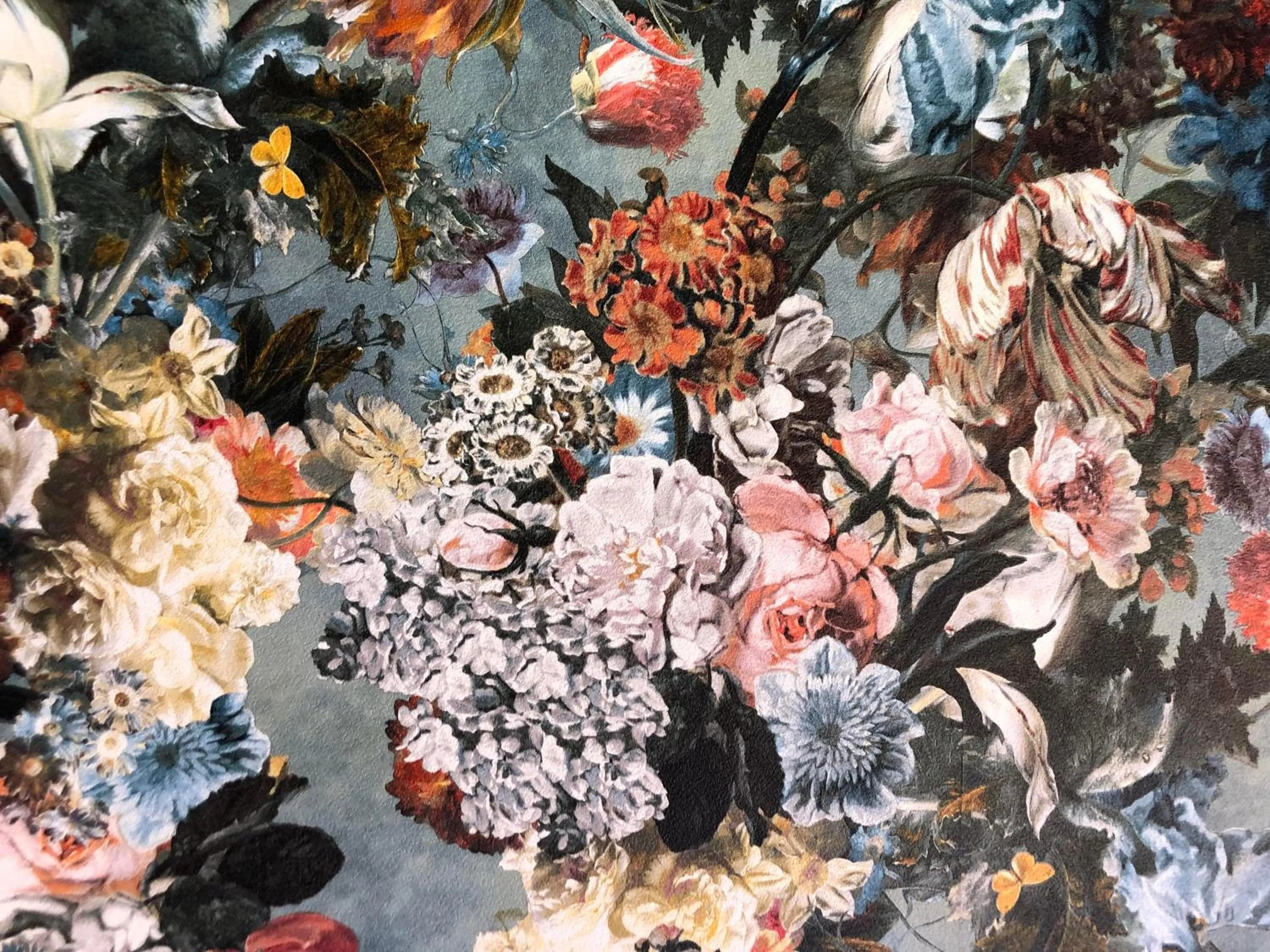 Decorative detail in Grand Circus Hotel