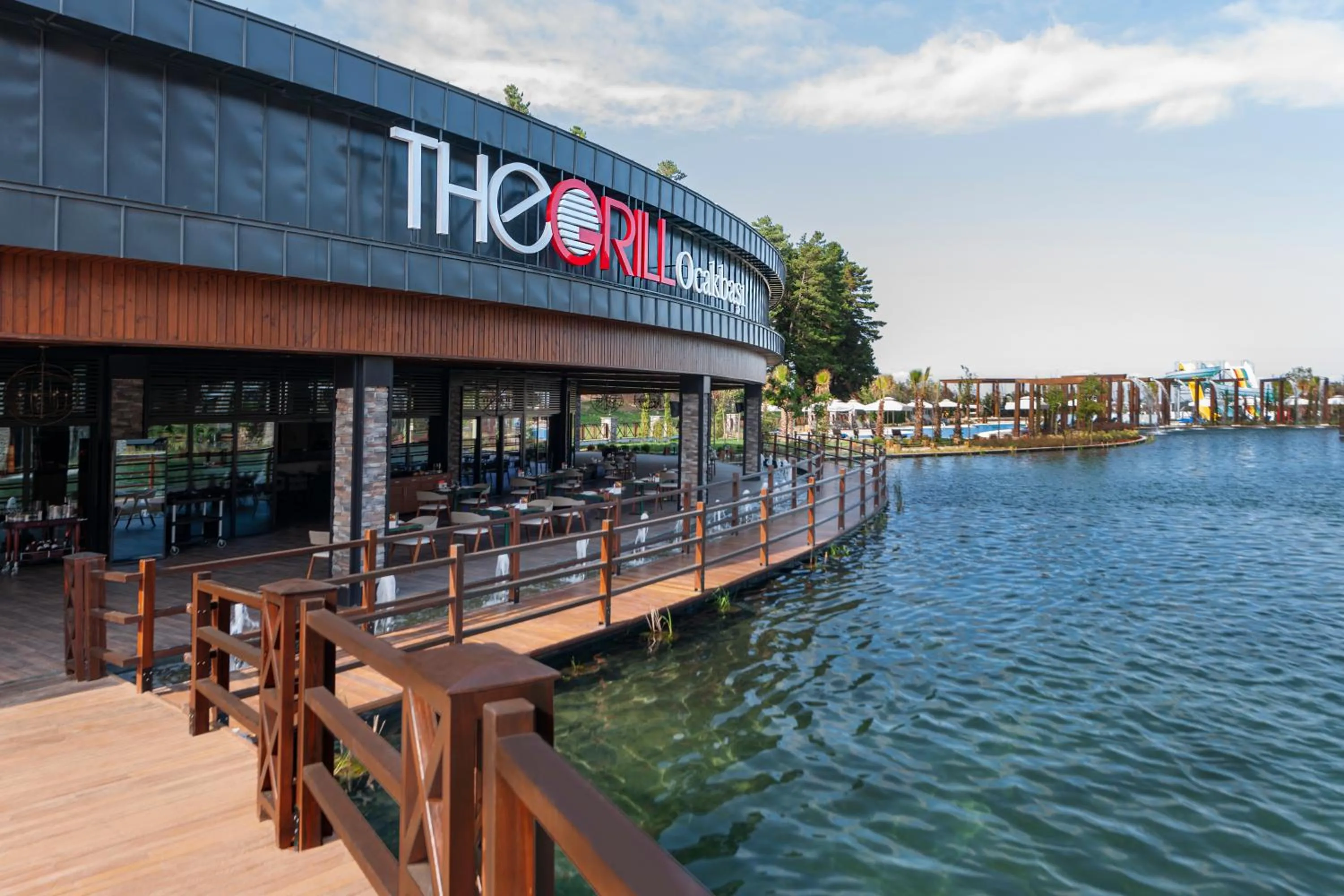 Restaurant/places to eat in Elite World Grand Sapanca