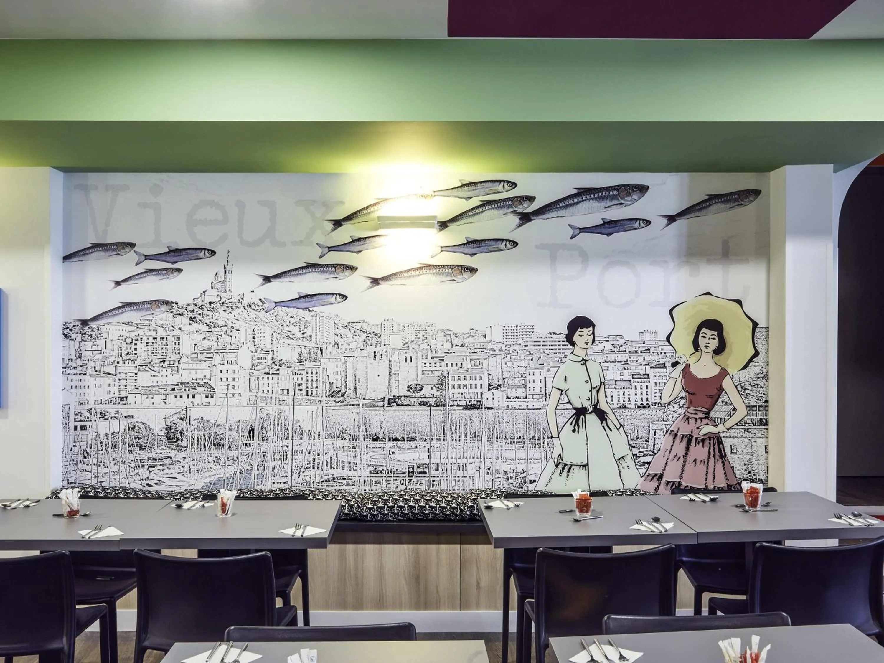 Breakfast in ibis Styles Marseille Vieux Port