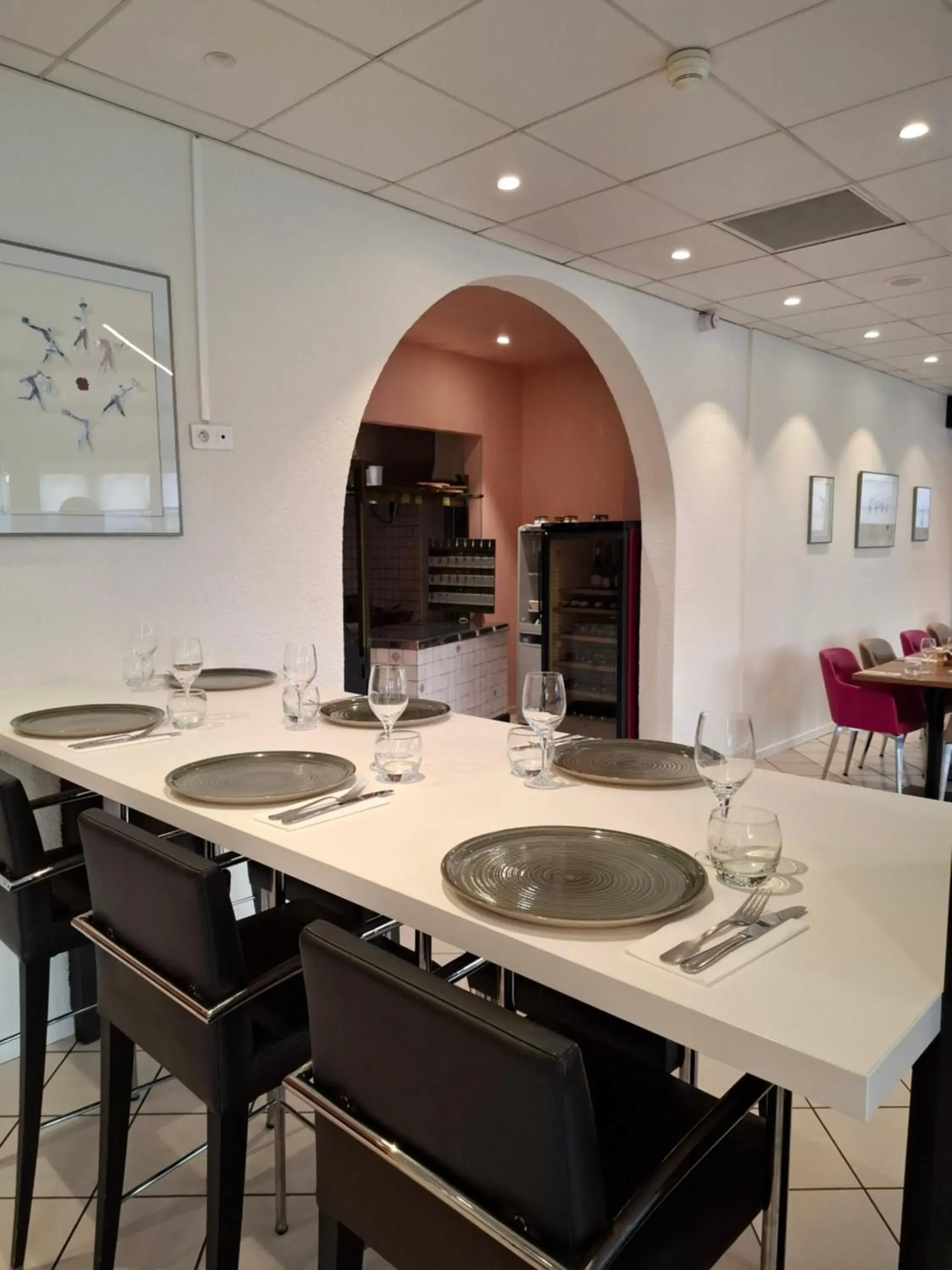 Restaurant/places to eat in LOGIS Hotel l'Escargotière Dijon Sud - Chenove Restaurant/places to eat in LOGIS Hotel l'Escargotière Dijon Sud - Chenove