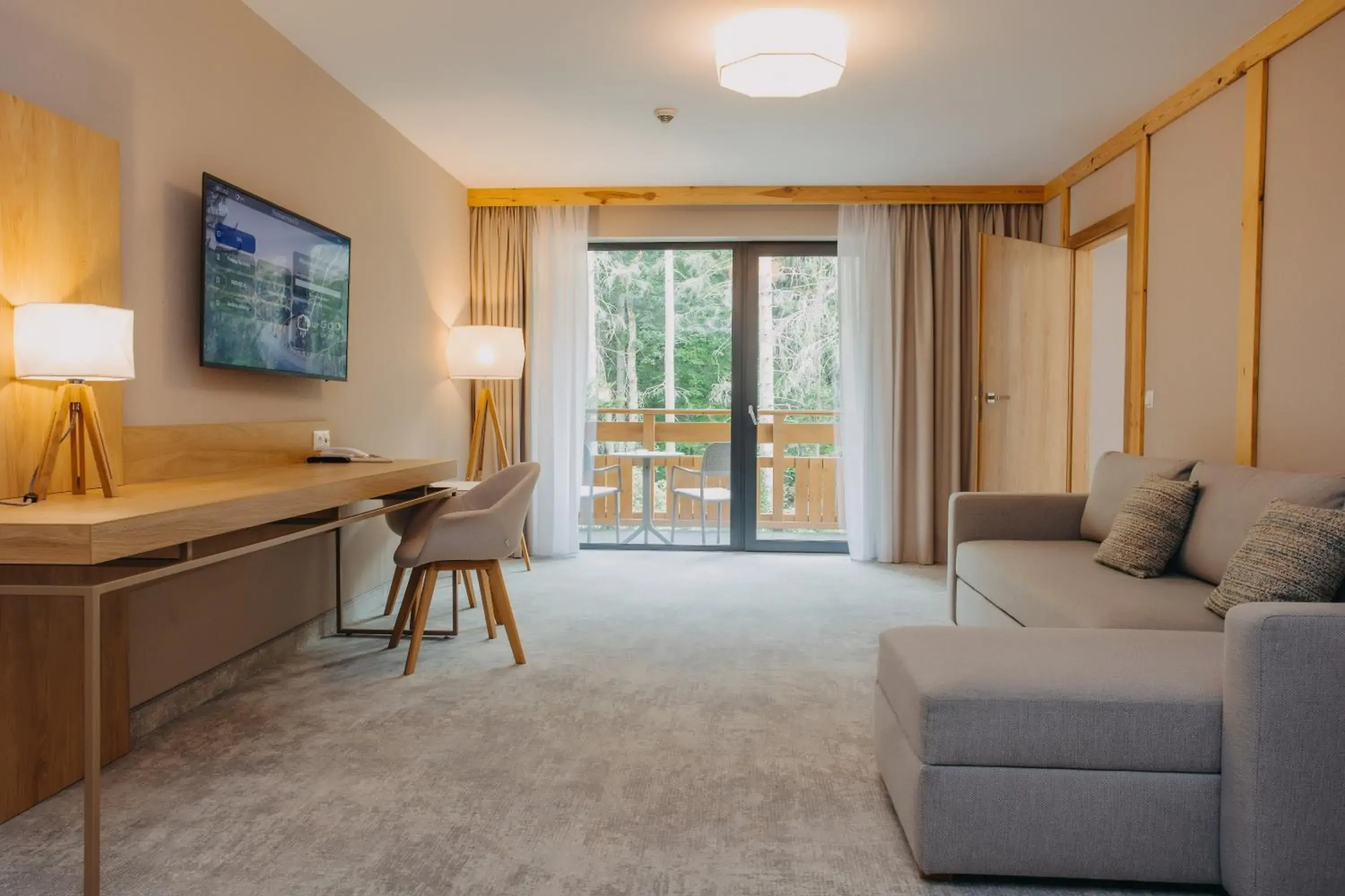 Deluxe Double Room with Balcony in Platinum Mountain Hotel&SPA Deluxe Double Room with Balcony in Platinum Mountain Hotel&SPA