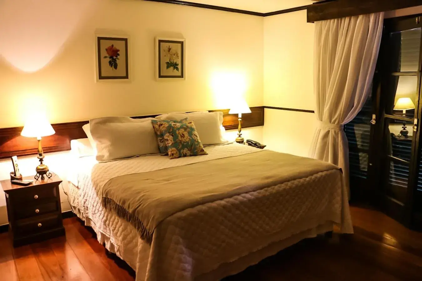 Superior Chalet with Garden and Spa Bath in Hotel Capim Limão Itaipava Superior Chalet with Garden and Spa Bath in Hotel Capim Limão Itaipava